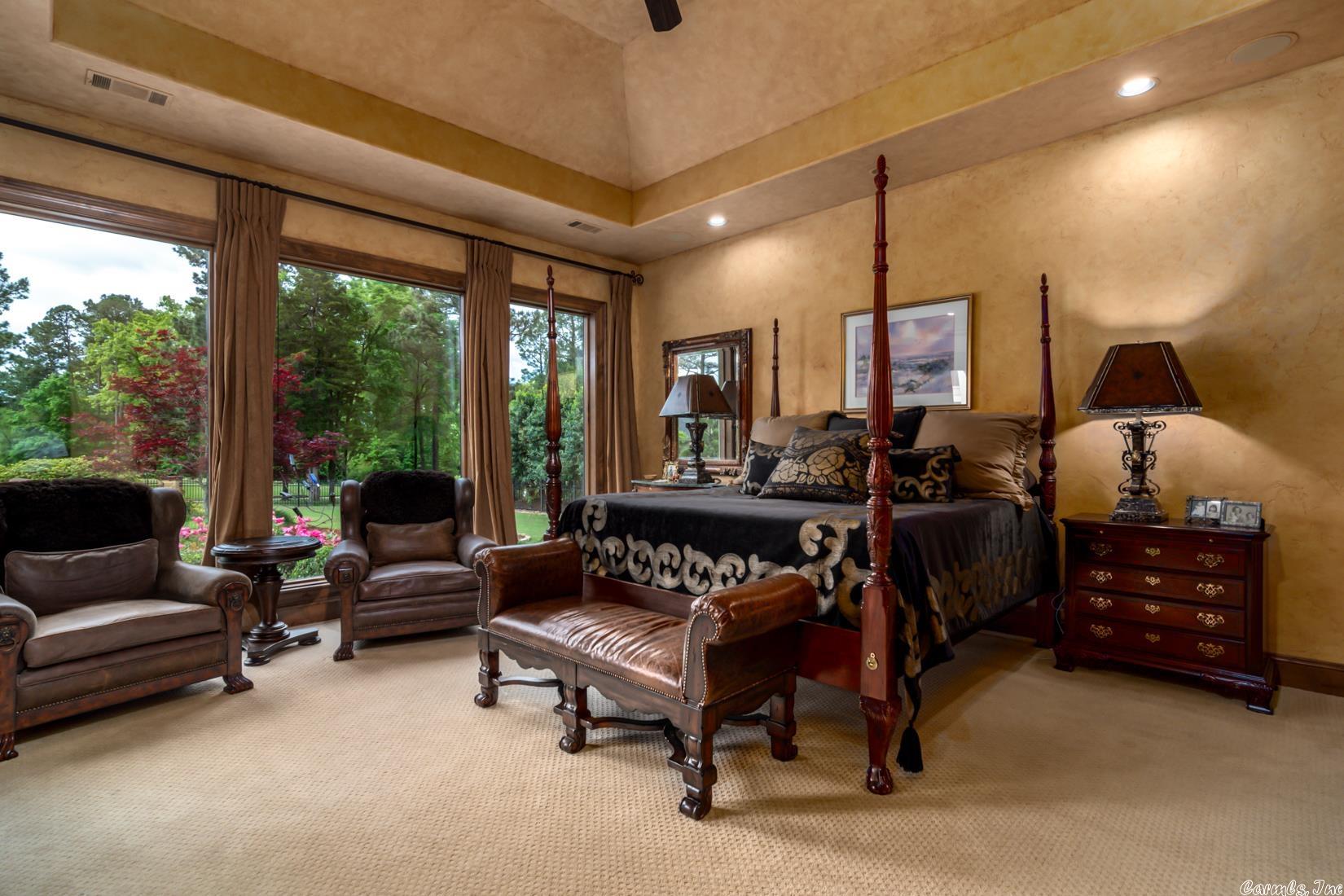 CHENAL VALLEY DEAUVILLE PLACE - Residential
