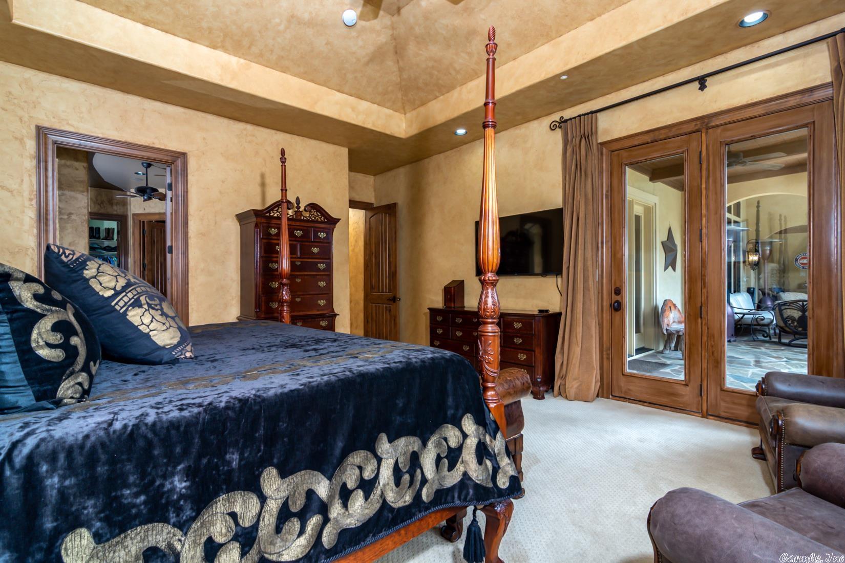 CHENAL VALLEY DEAUVILLE PLACE - Residential