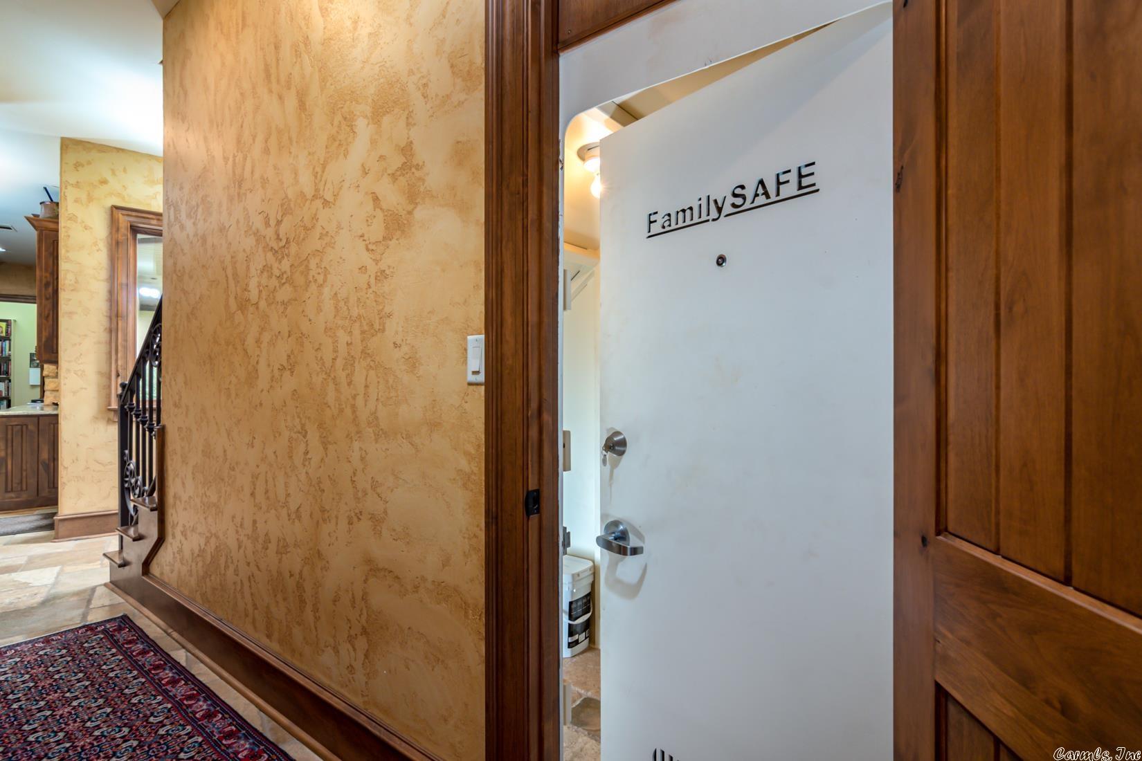 CHENAL VALLEY DEAUVILLE PLACE - Residential