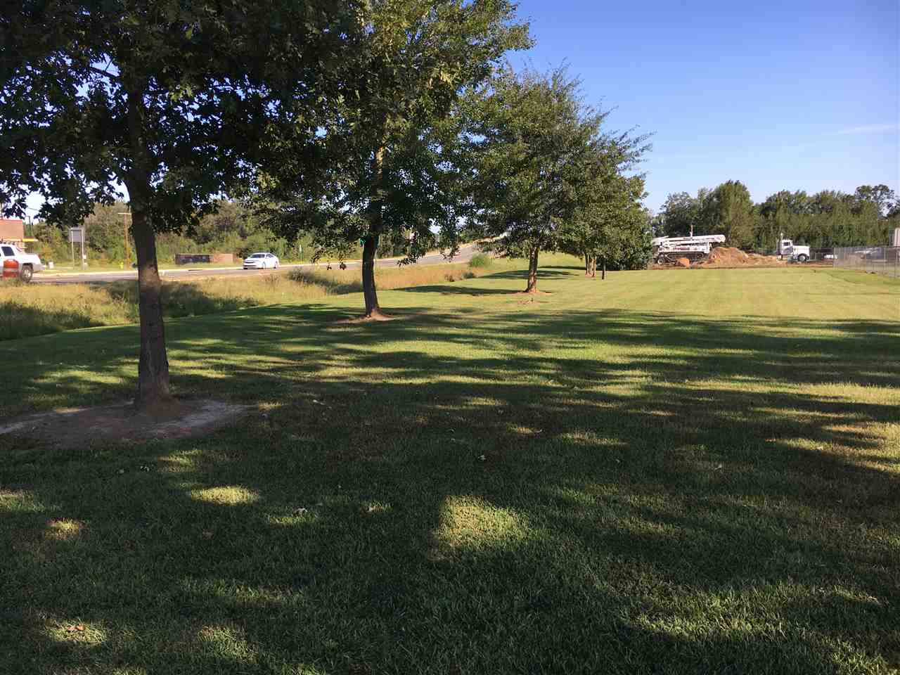 Cabot Commerce Center - Commercial Sale