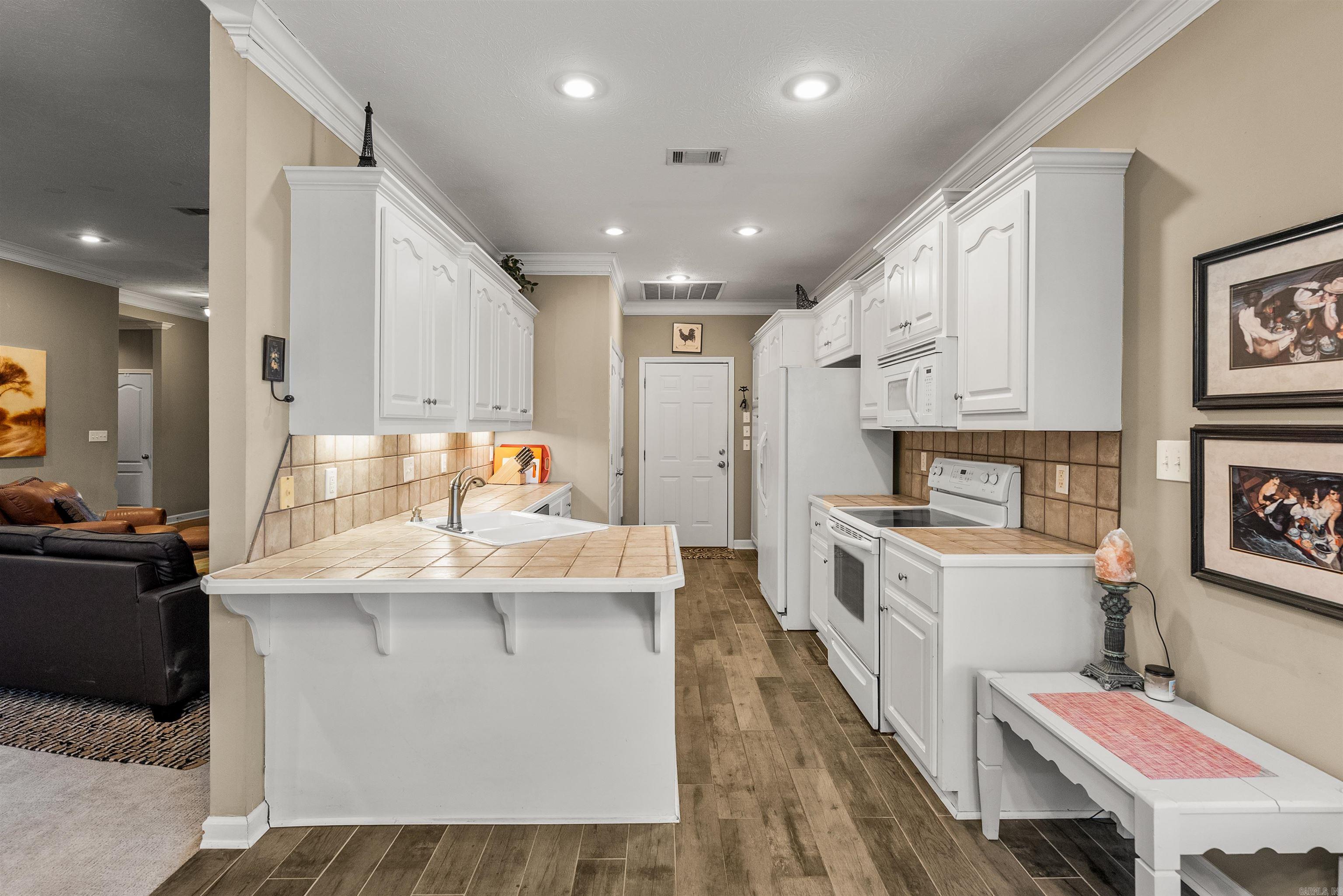 PLEASANTWOOD ADDN - Residential
