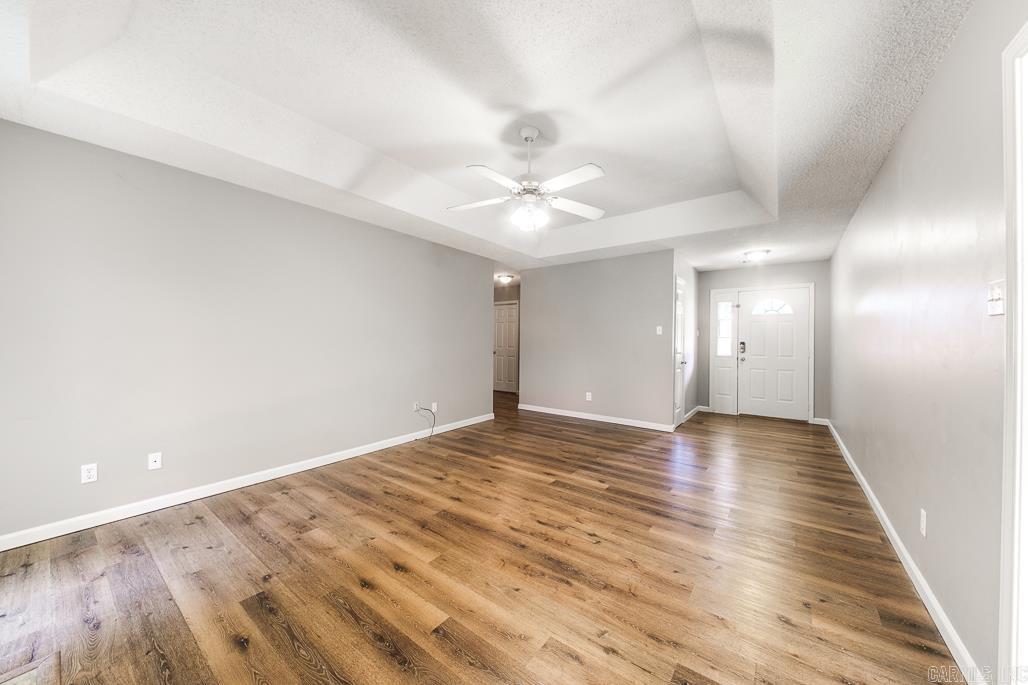 ROBINWOOD - Residential