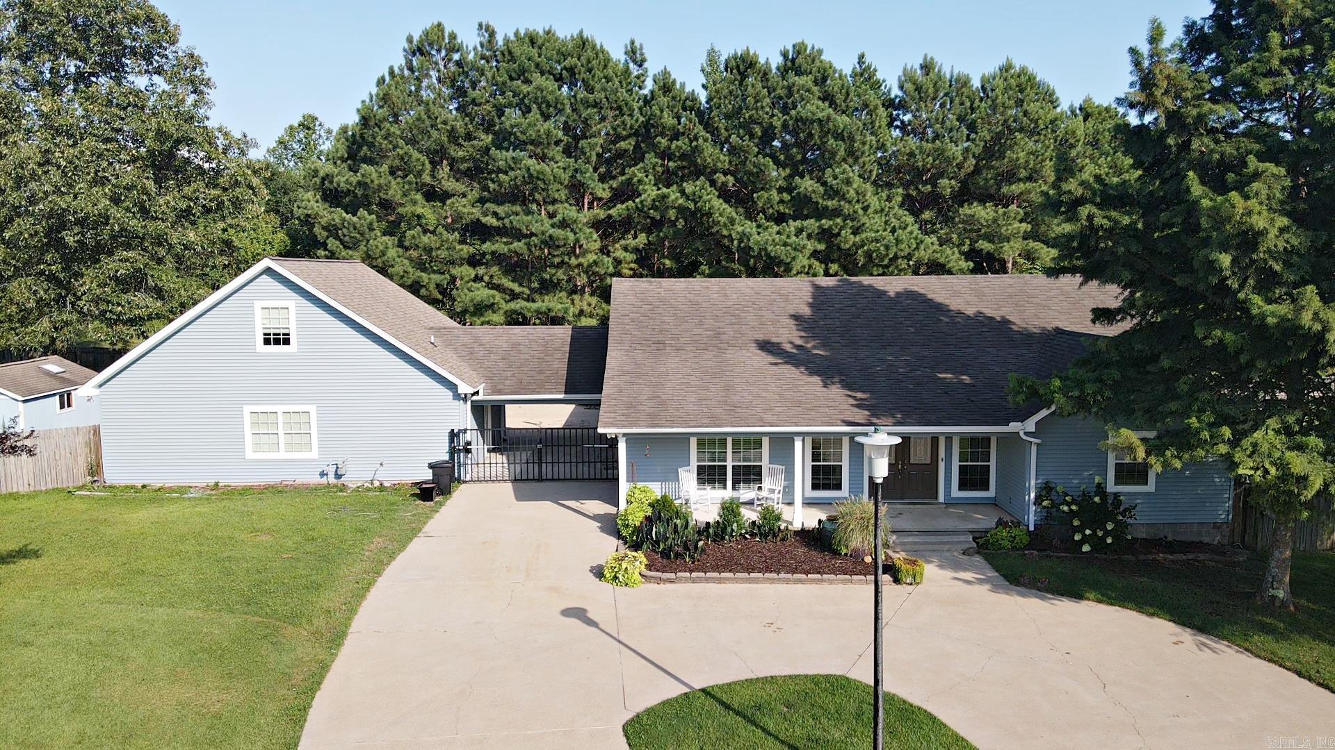 MAGNOLIA ESTATES ADDN - Residential
