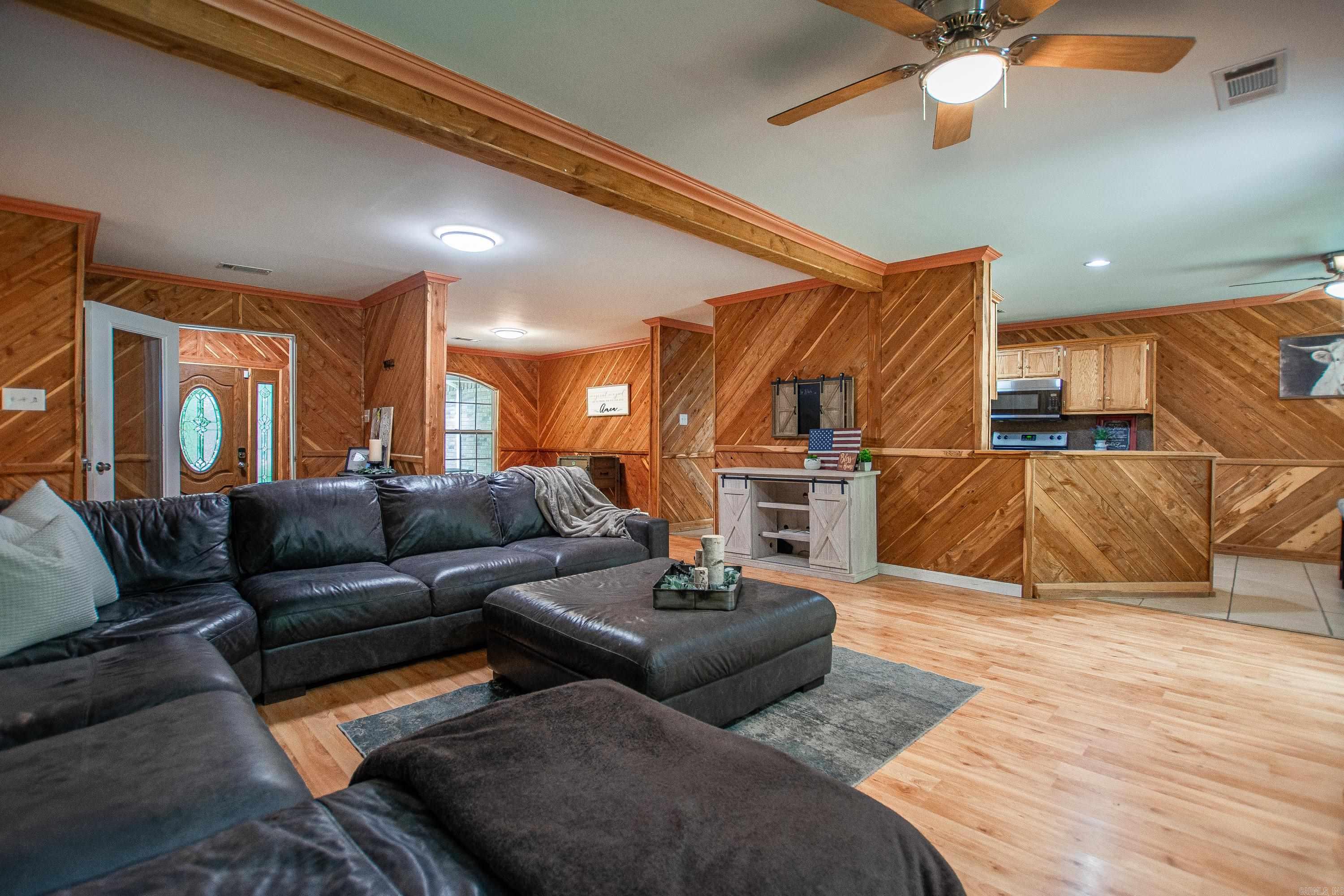 OAK GROVE ESTATES - Residential