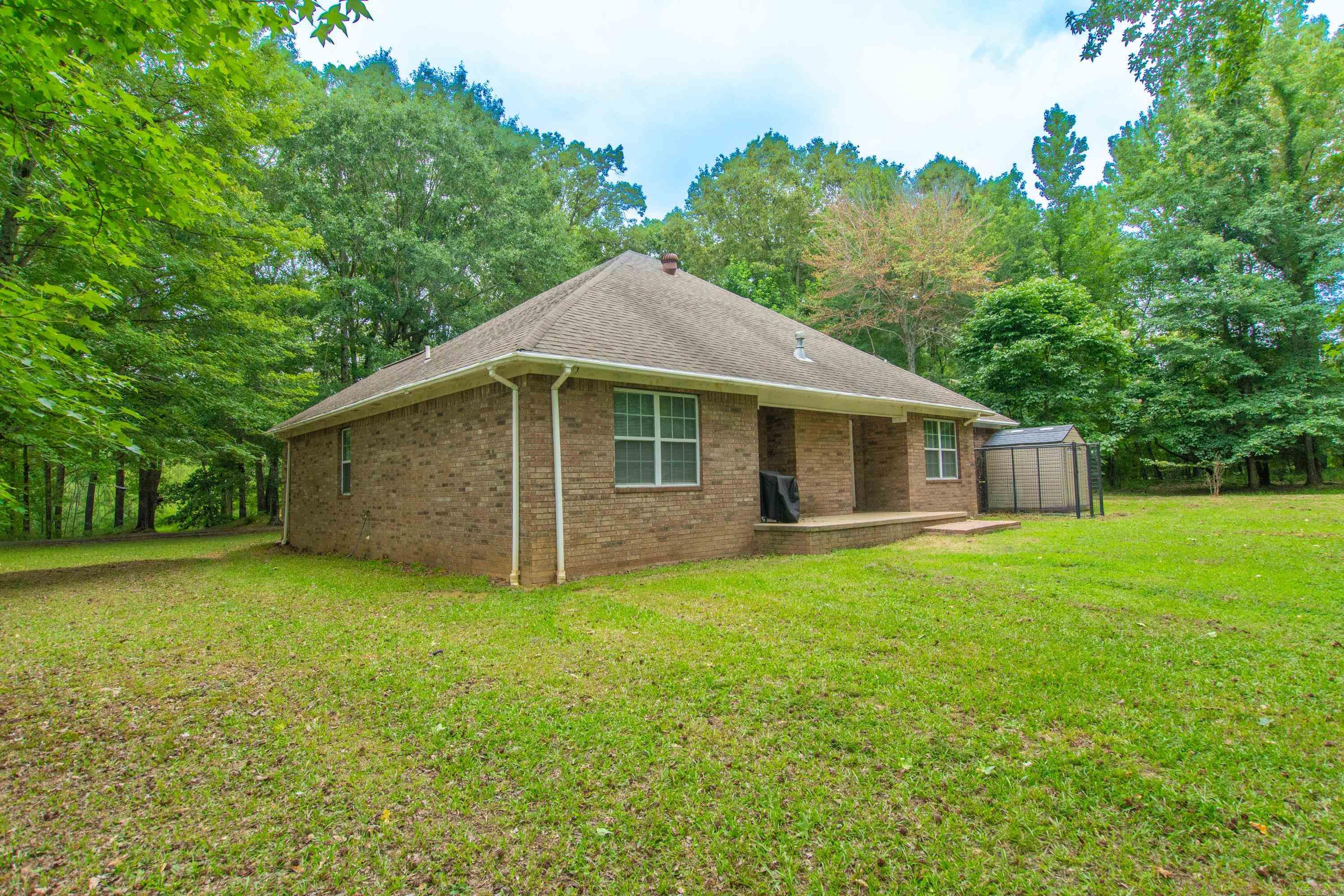 OAK GROVE ESTATES - Residential