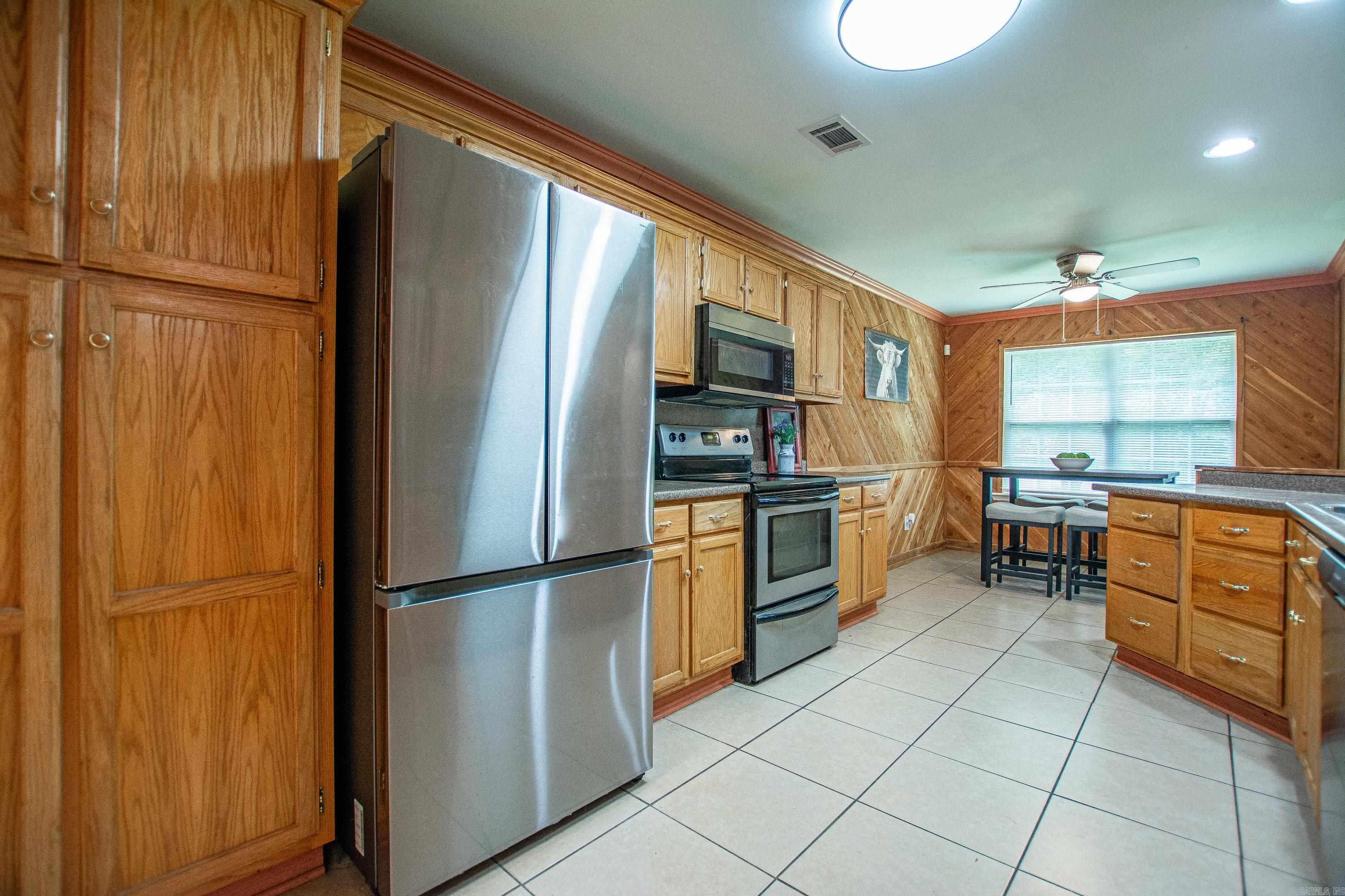 OAK GROVE ESTATES - Residential
