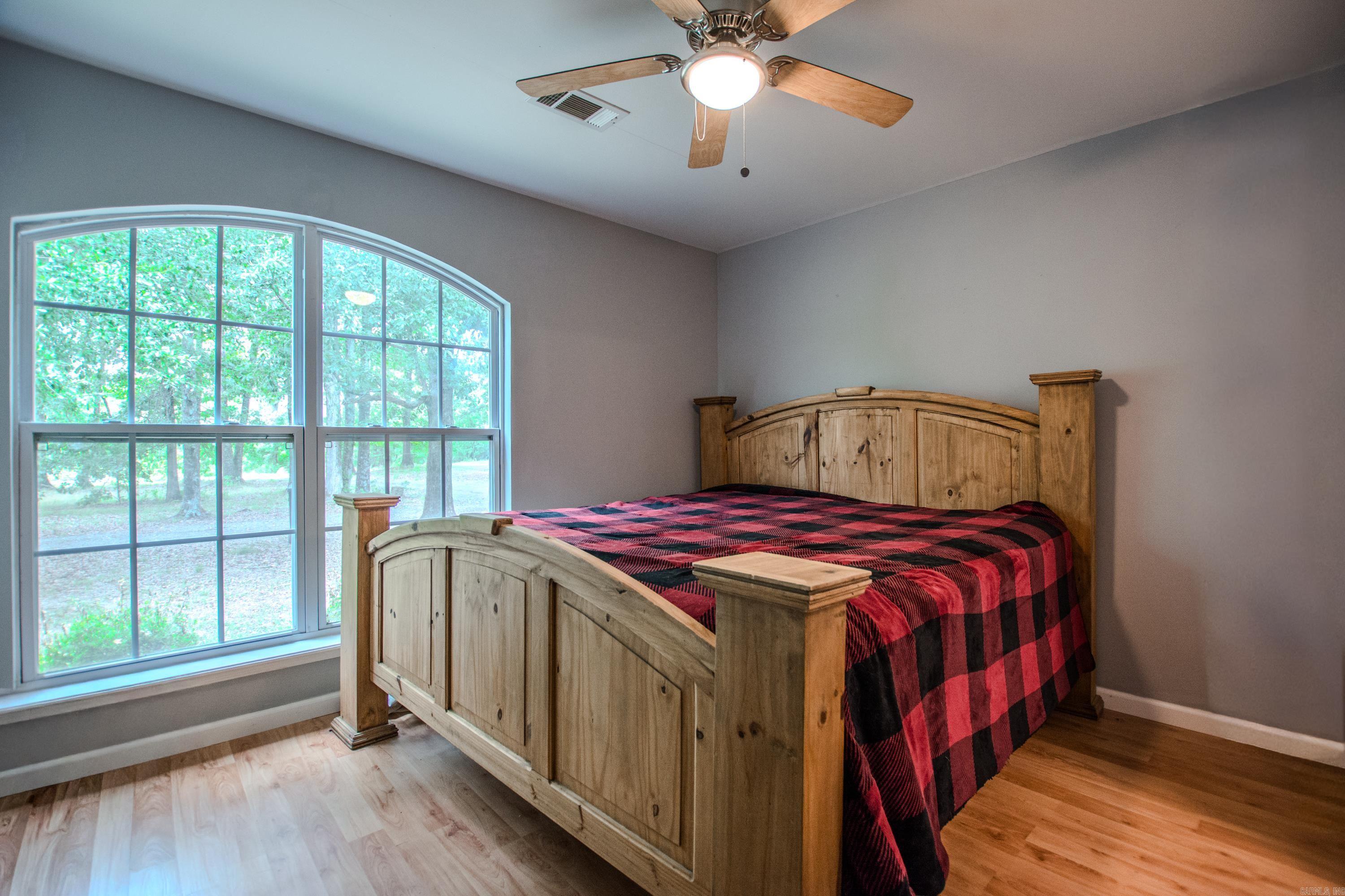 OAK GROVE ESTATES - Residential