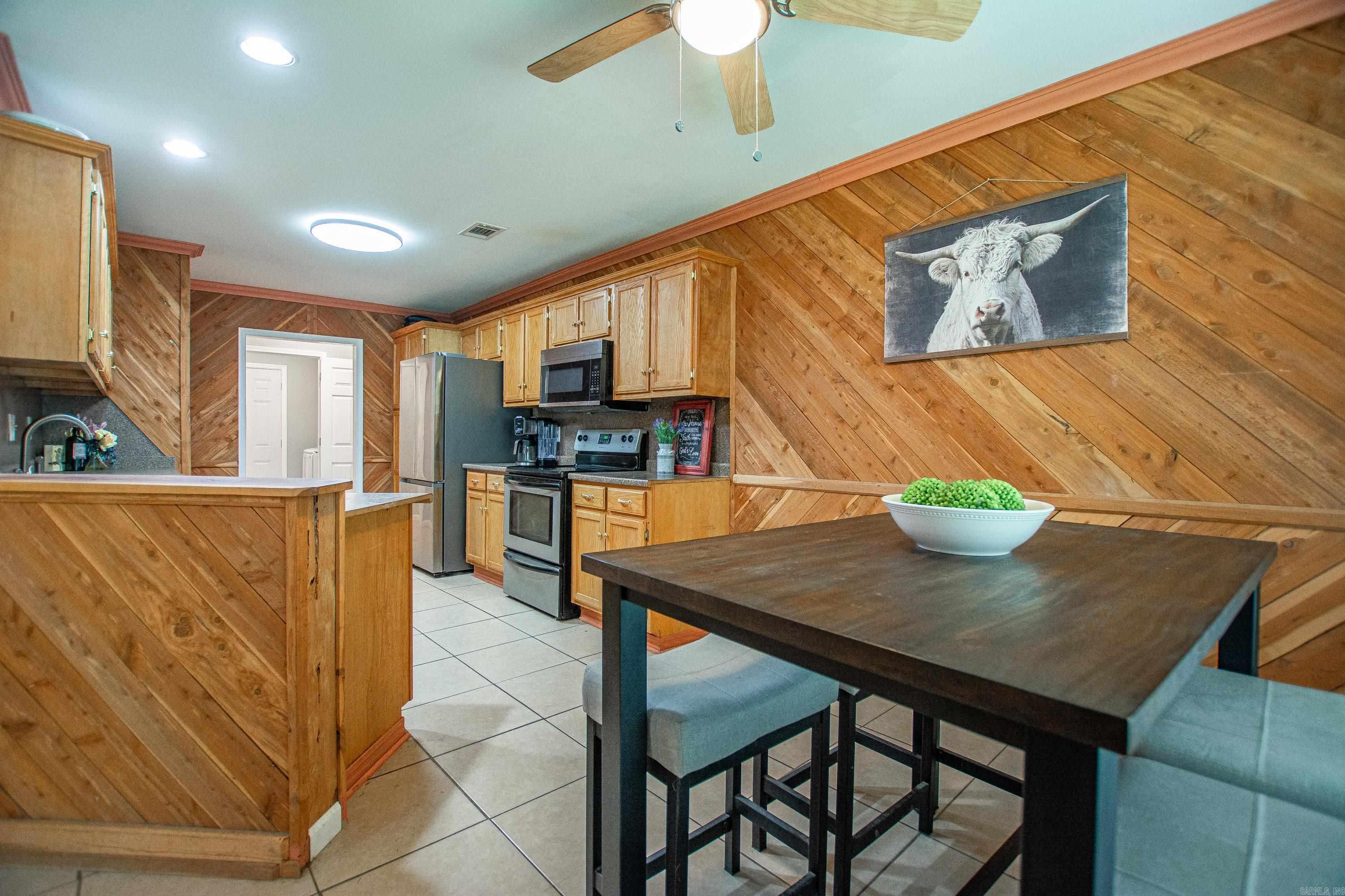 OAK GROVE ESTATES - Residential