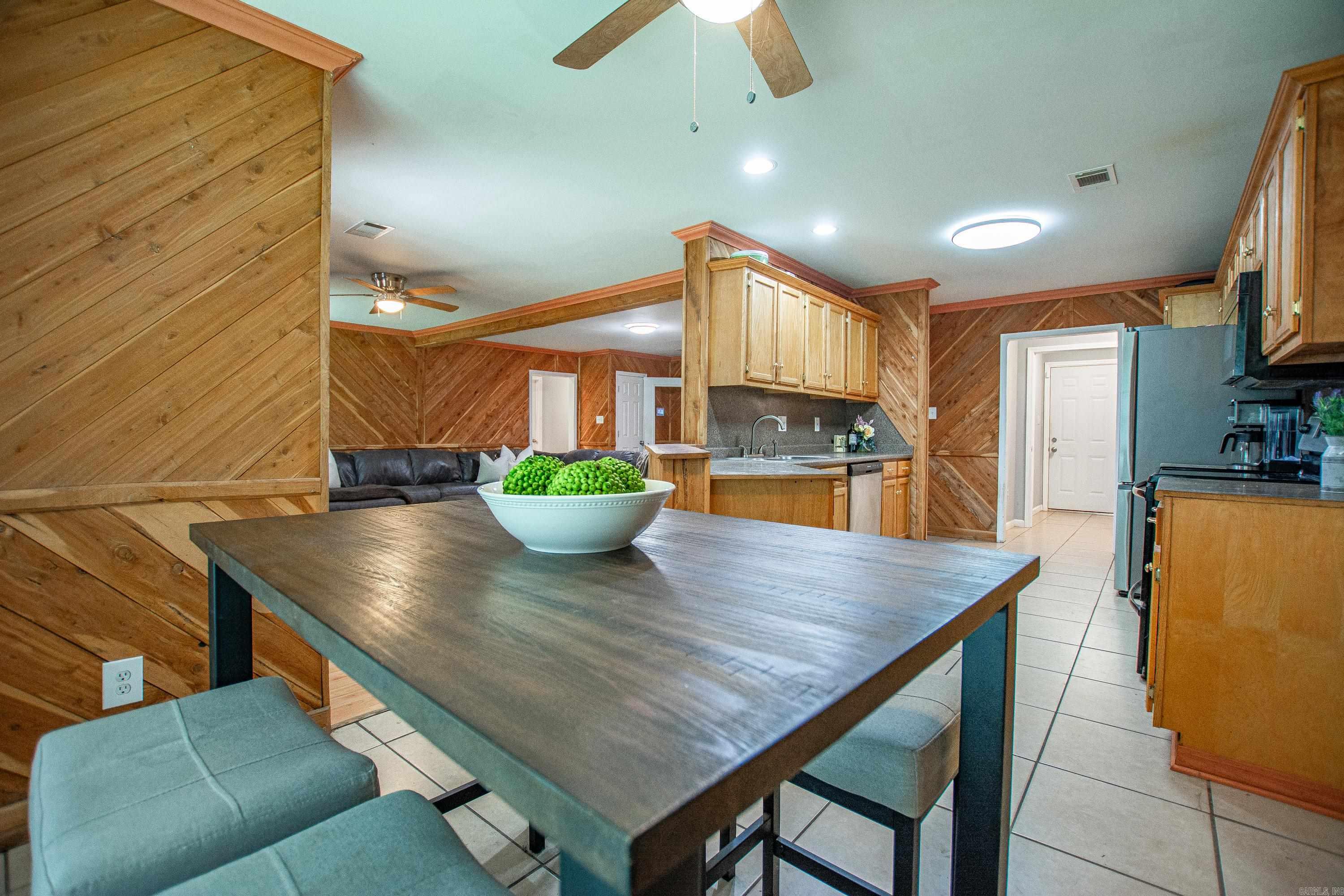 OAK GROVE ESTATES - Residential