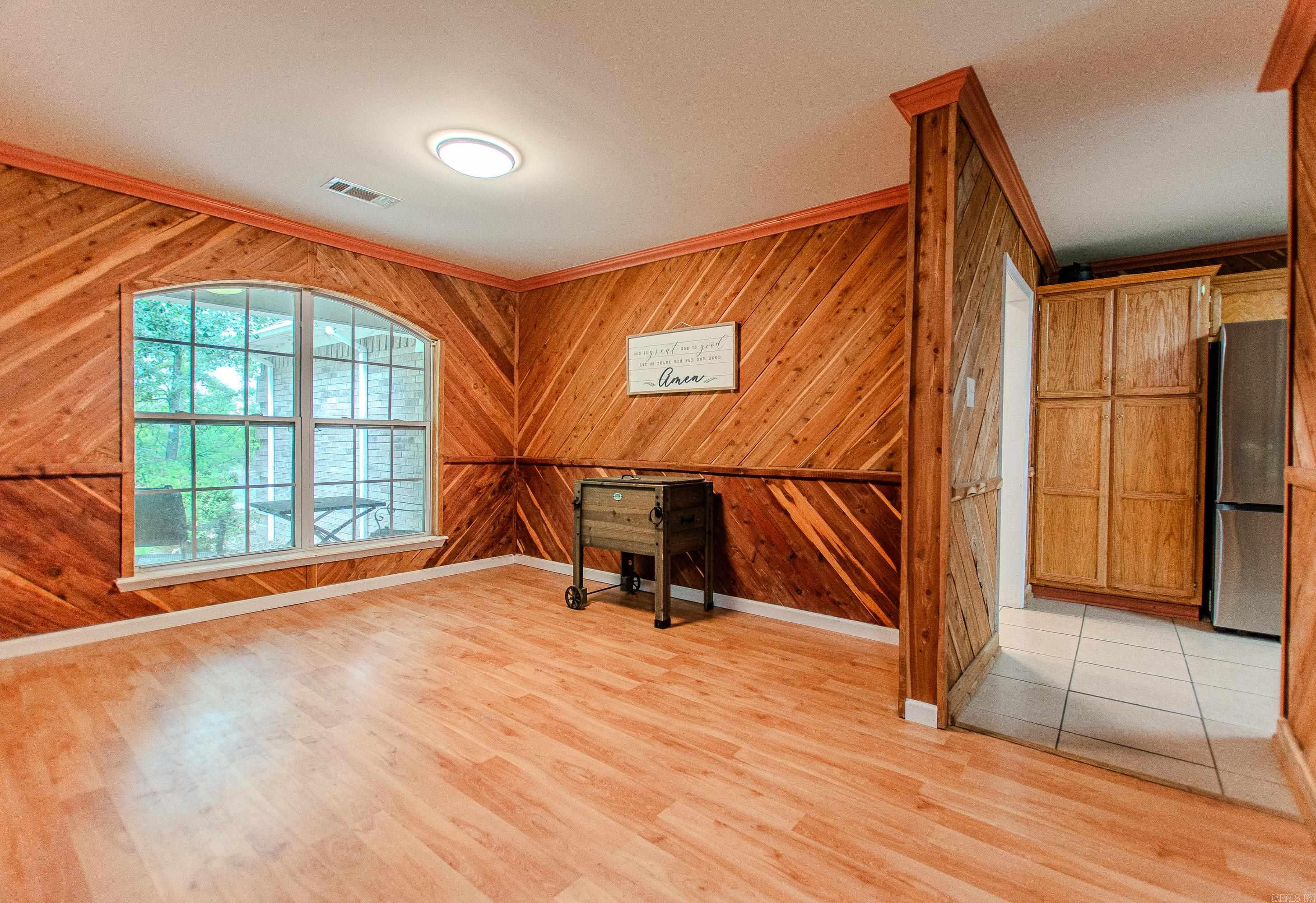 OAK GROVE ESTATES - Residential