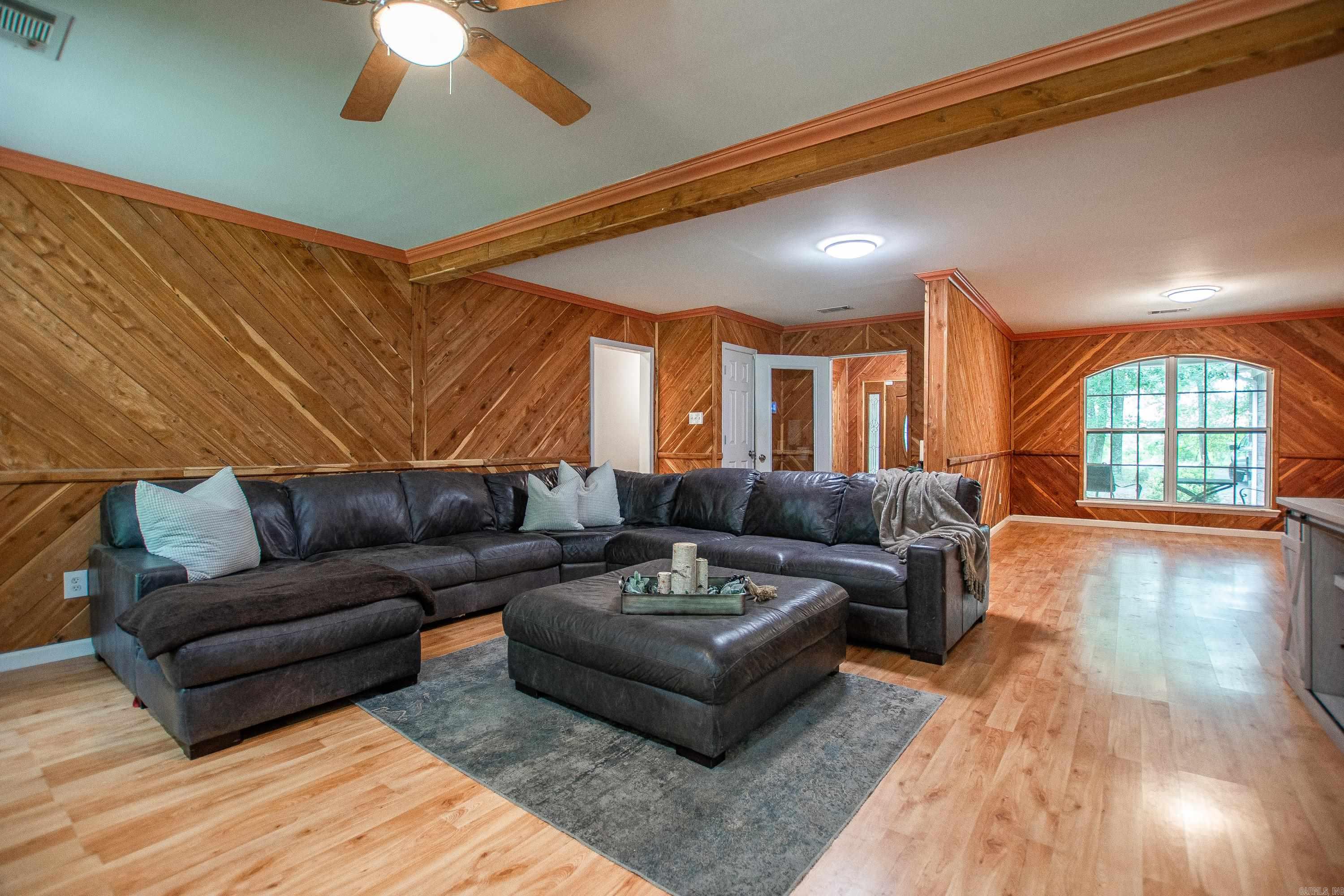 OAK GROVE ESTATES - Residential