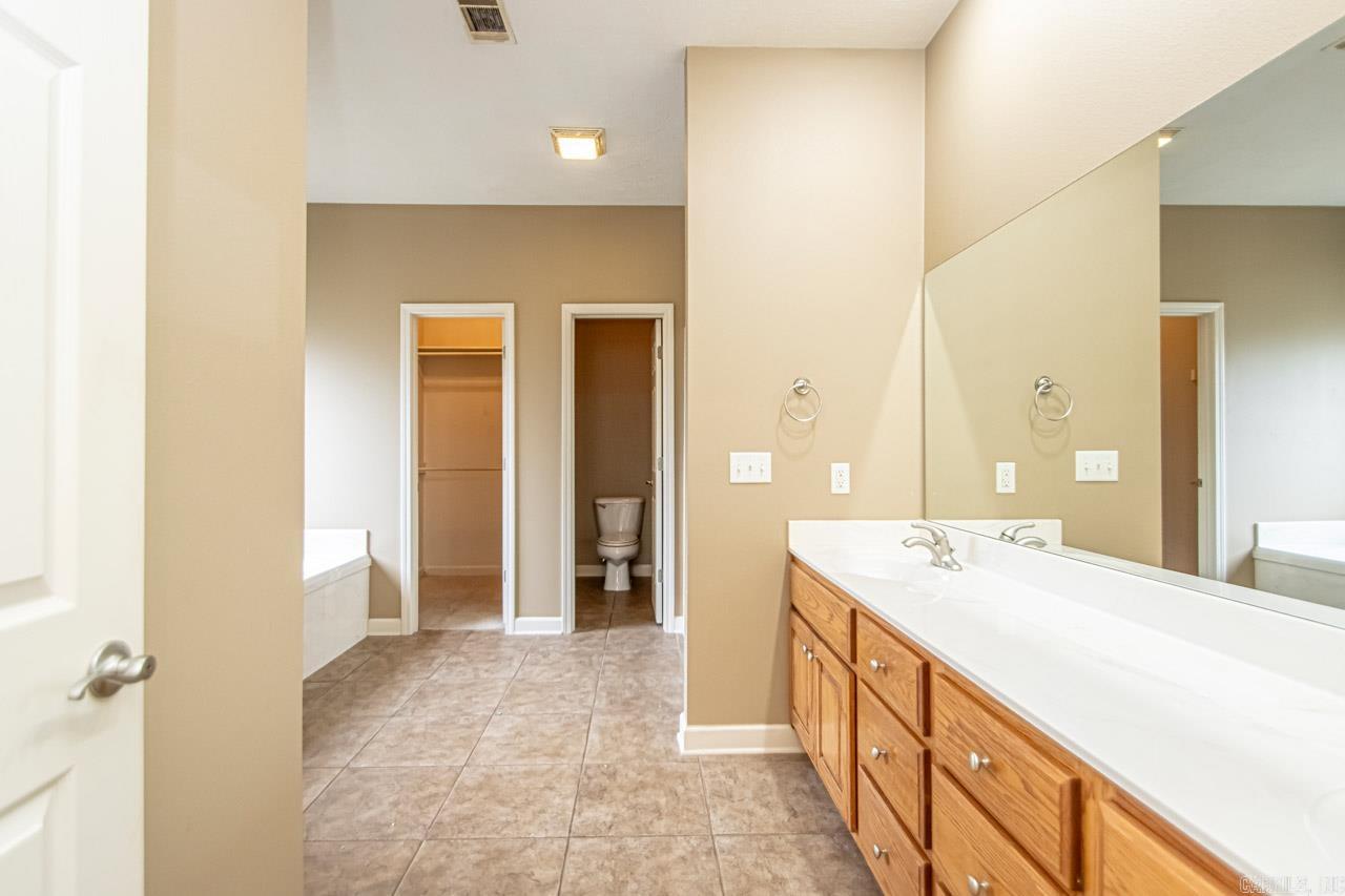 MAUMELLE VALLEY ESTATES - Residential