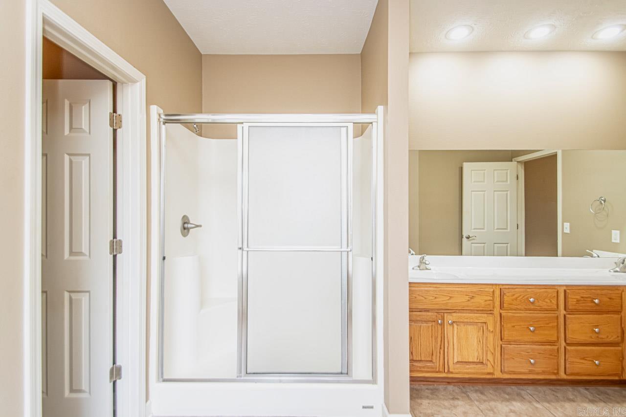 MAUMELLE VALLEY ESTATES - Residential