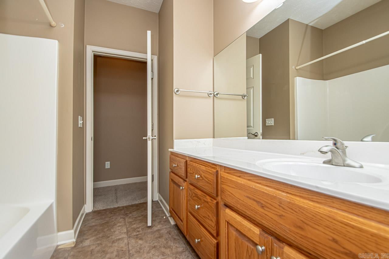 MAUMELLE VALLEY ESTATES - Residential