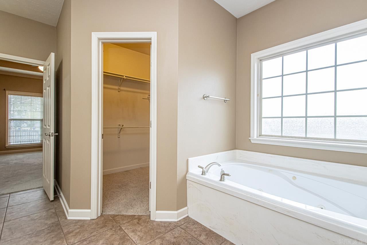MAUMELLE VALLEY ESTATES - Residential