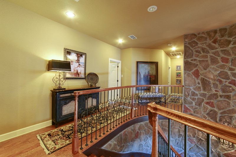 GREYSTONE - Residential
