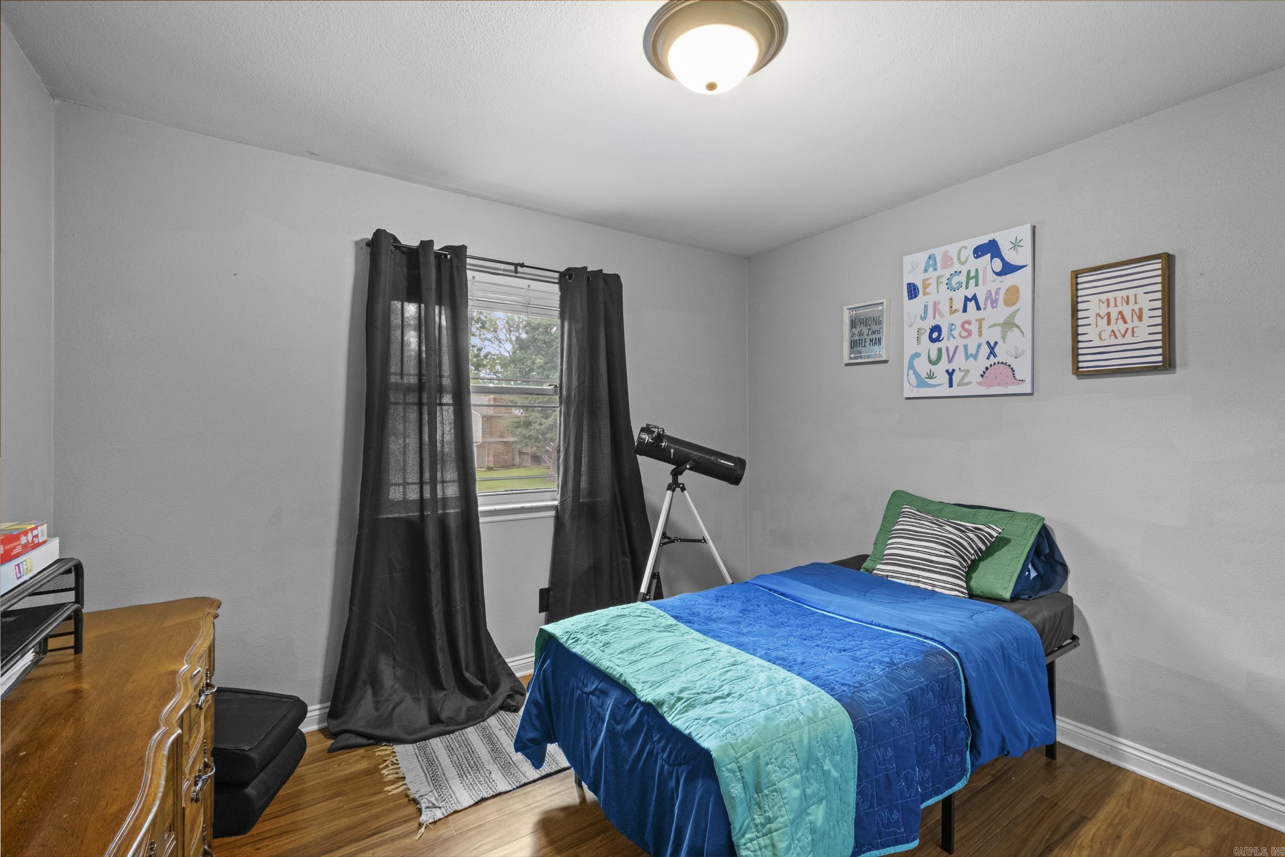 STONEWALL - Residential