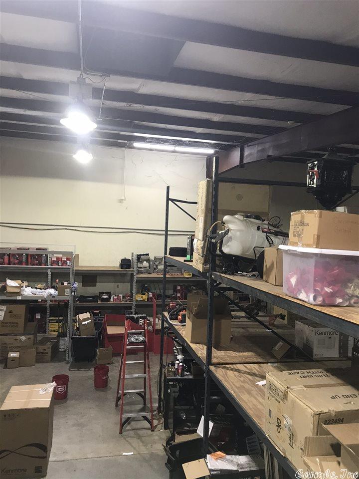 Maxfield - Commercial Sale