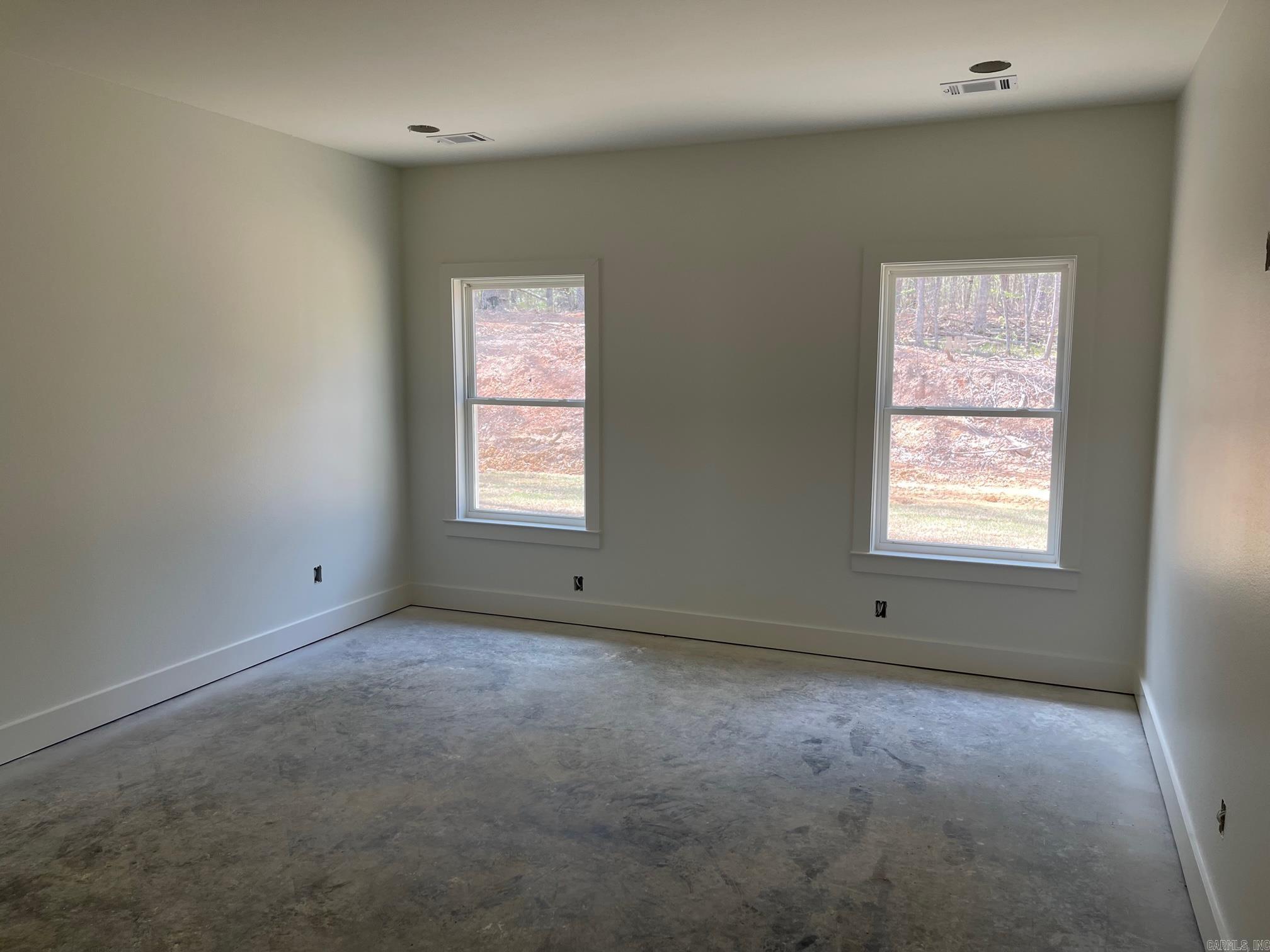 WHITE OAK MANOR - Residential