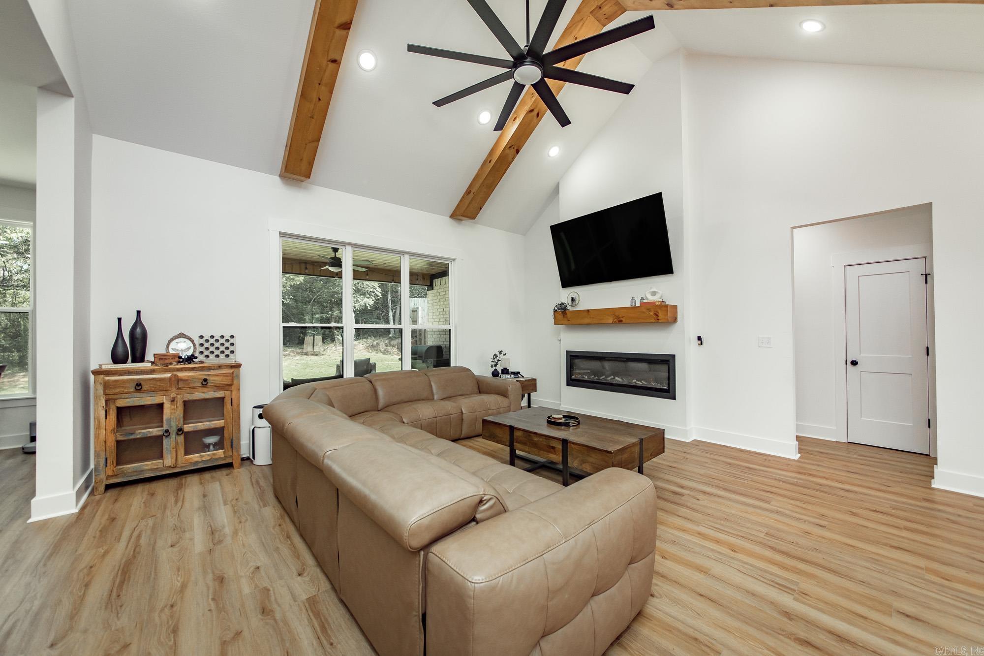 DENALI HEIGHTS - Residential