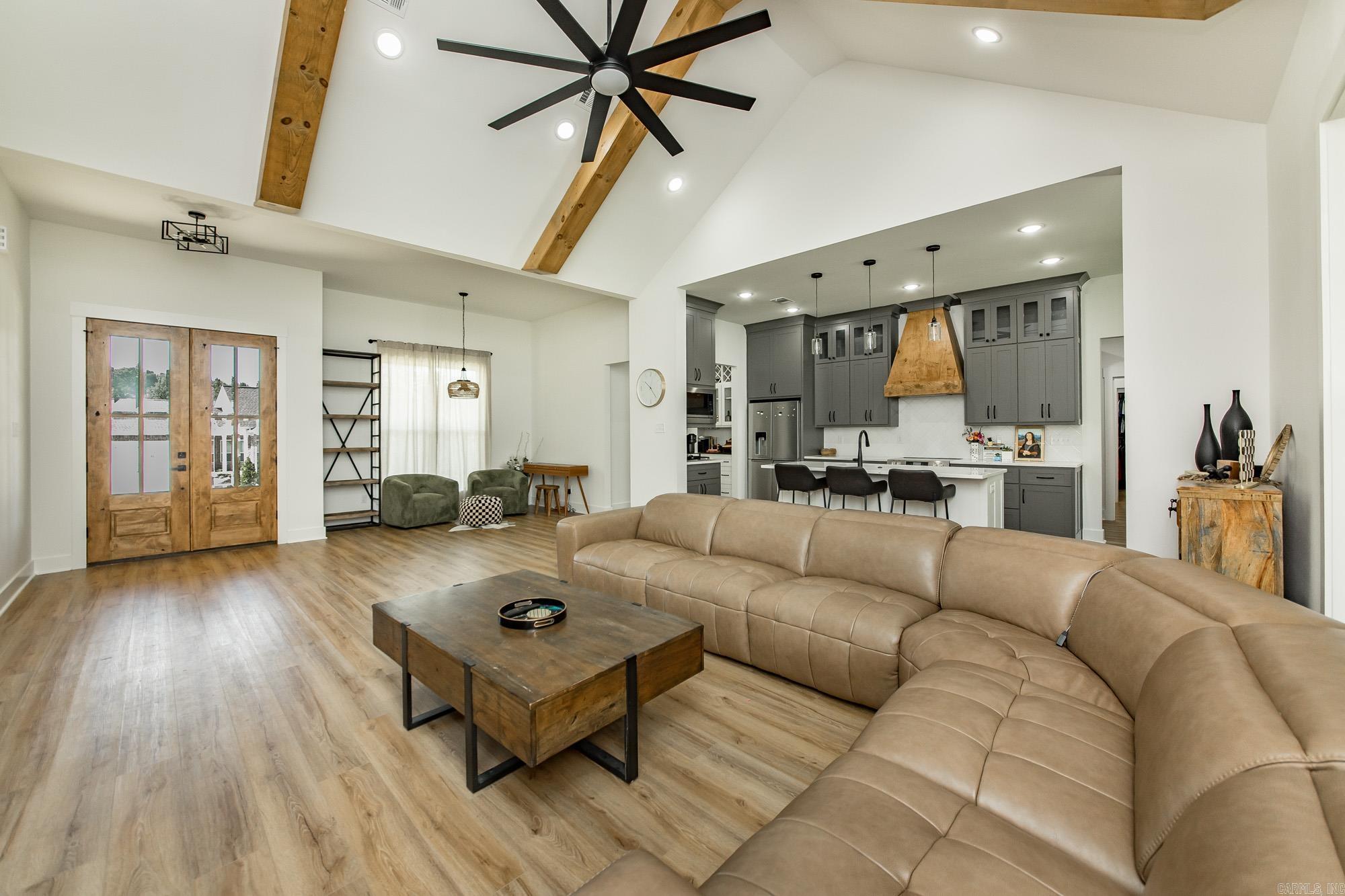 DENALI HEIGHTS - Residential