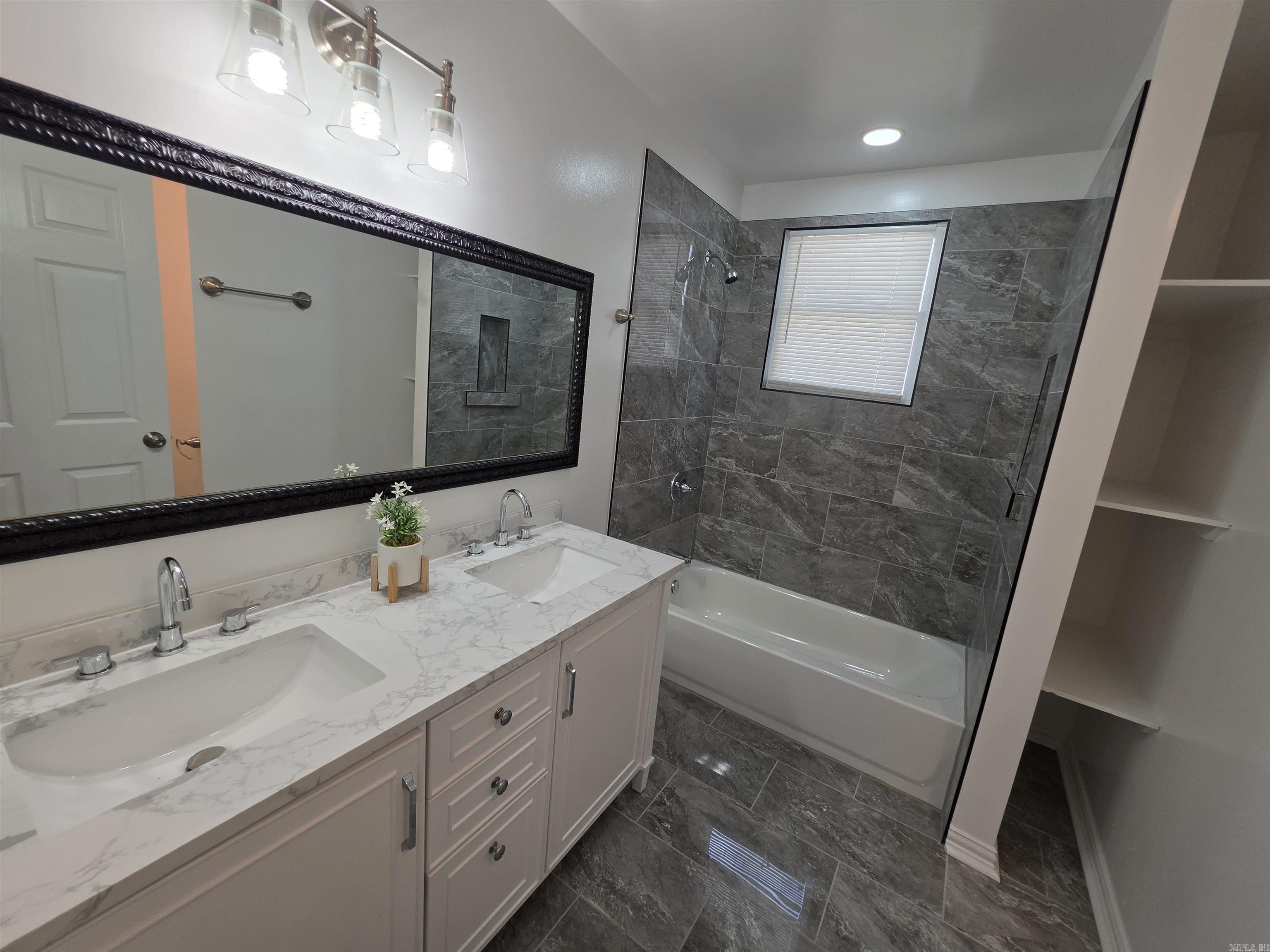WALTHOUR & FLAKE ADDN - Residential