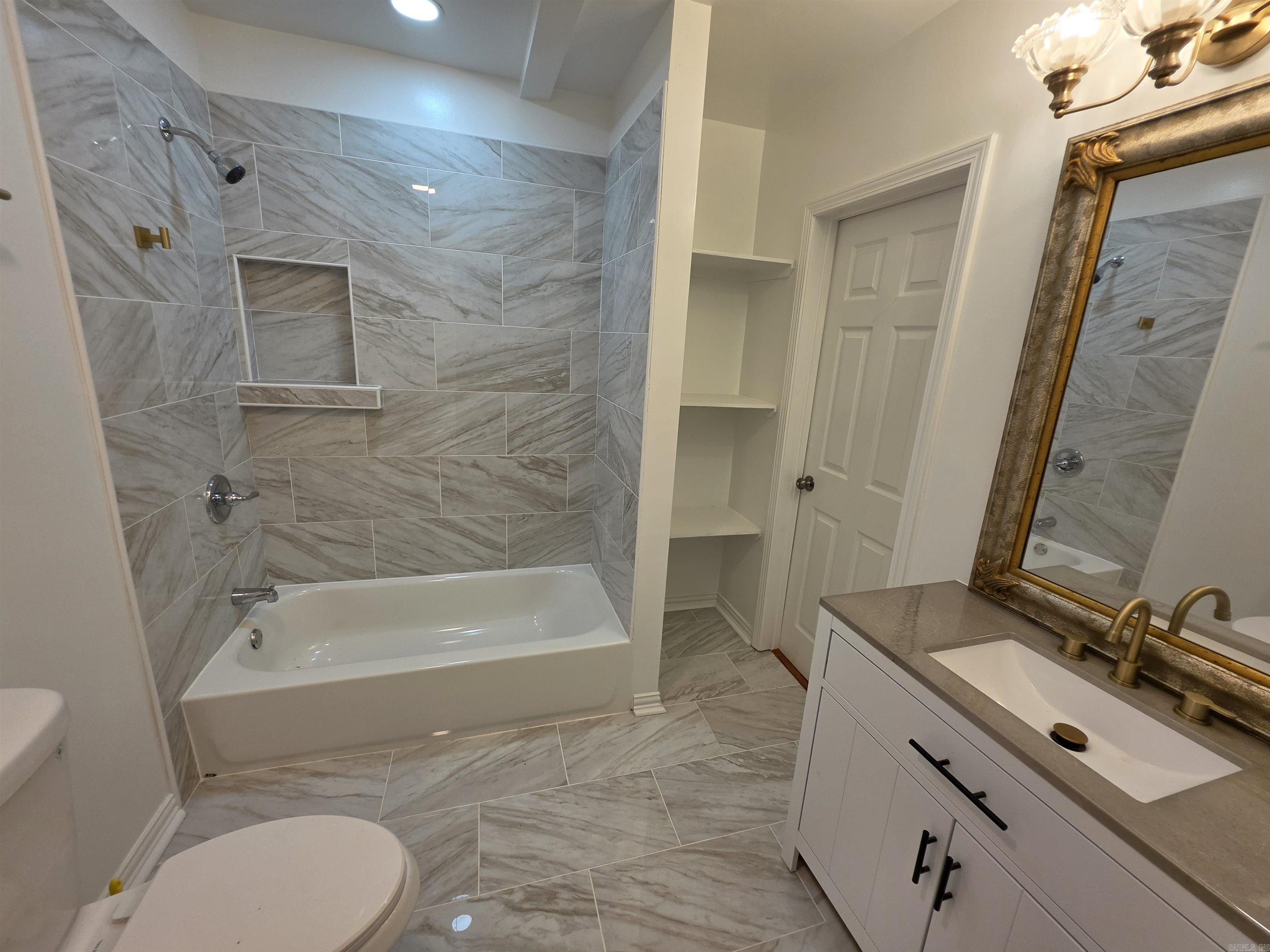 WALTHOUR & FLAKE ADDN - Residential