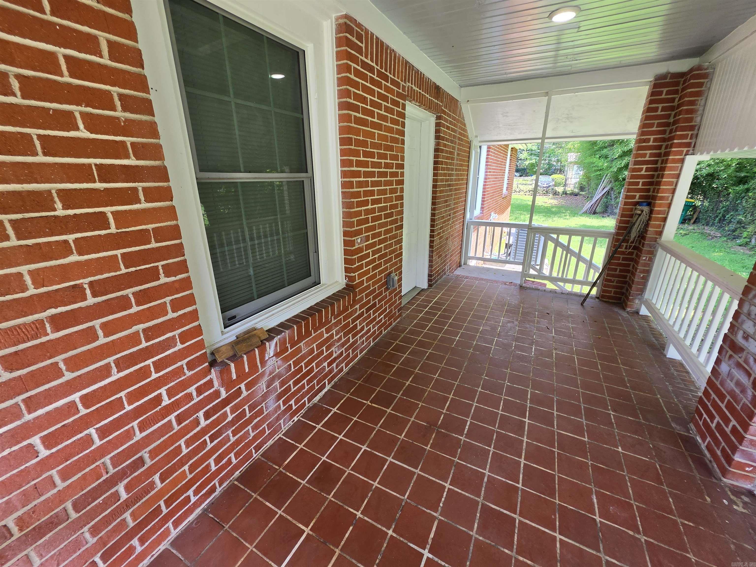 WALTHOUR & FLAKE ADDN - Residential