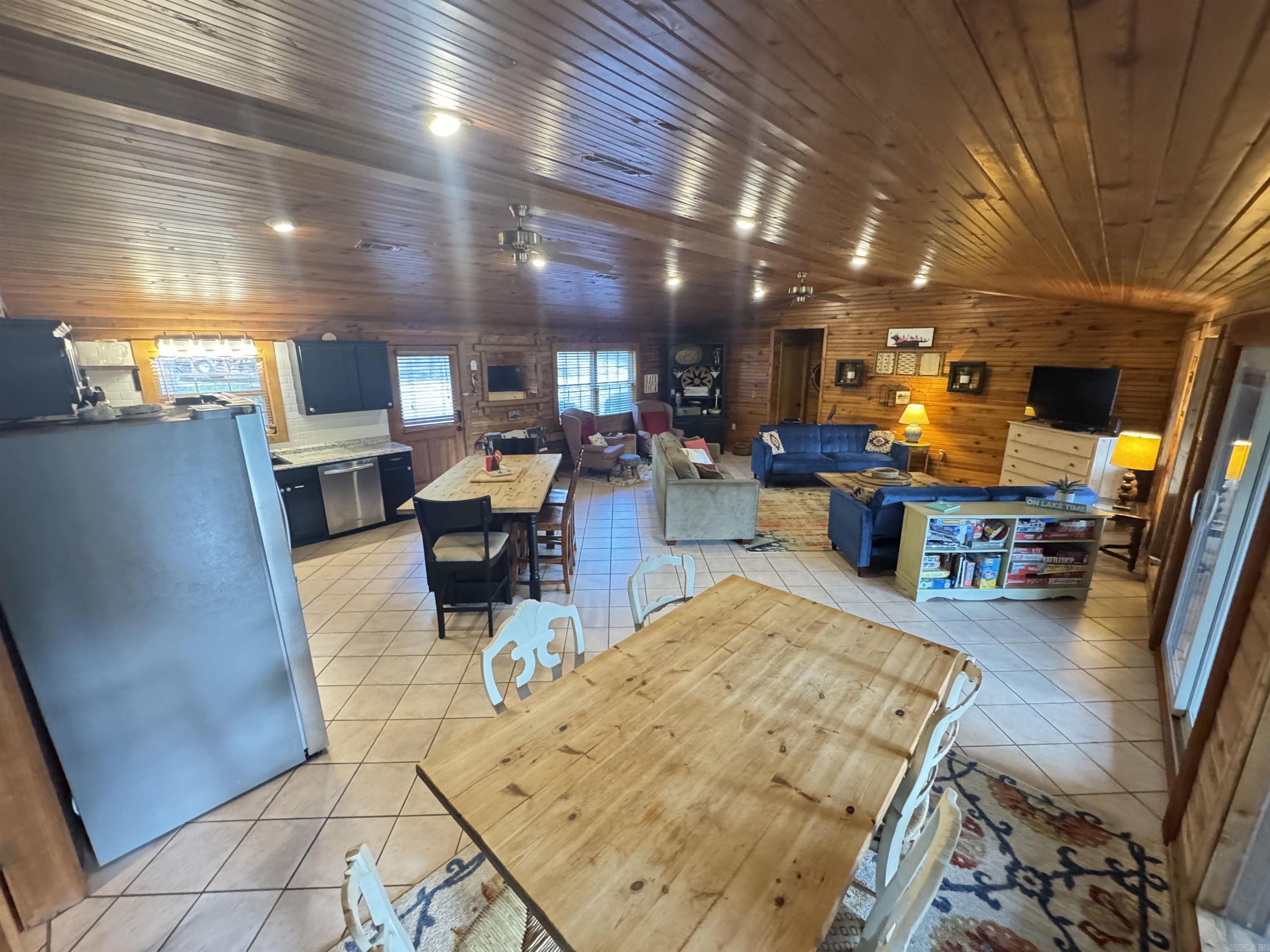 Greers Ferry Lake - Residential