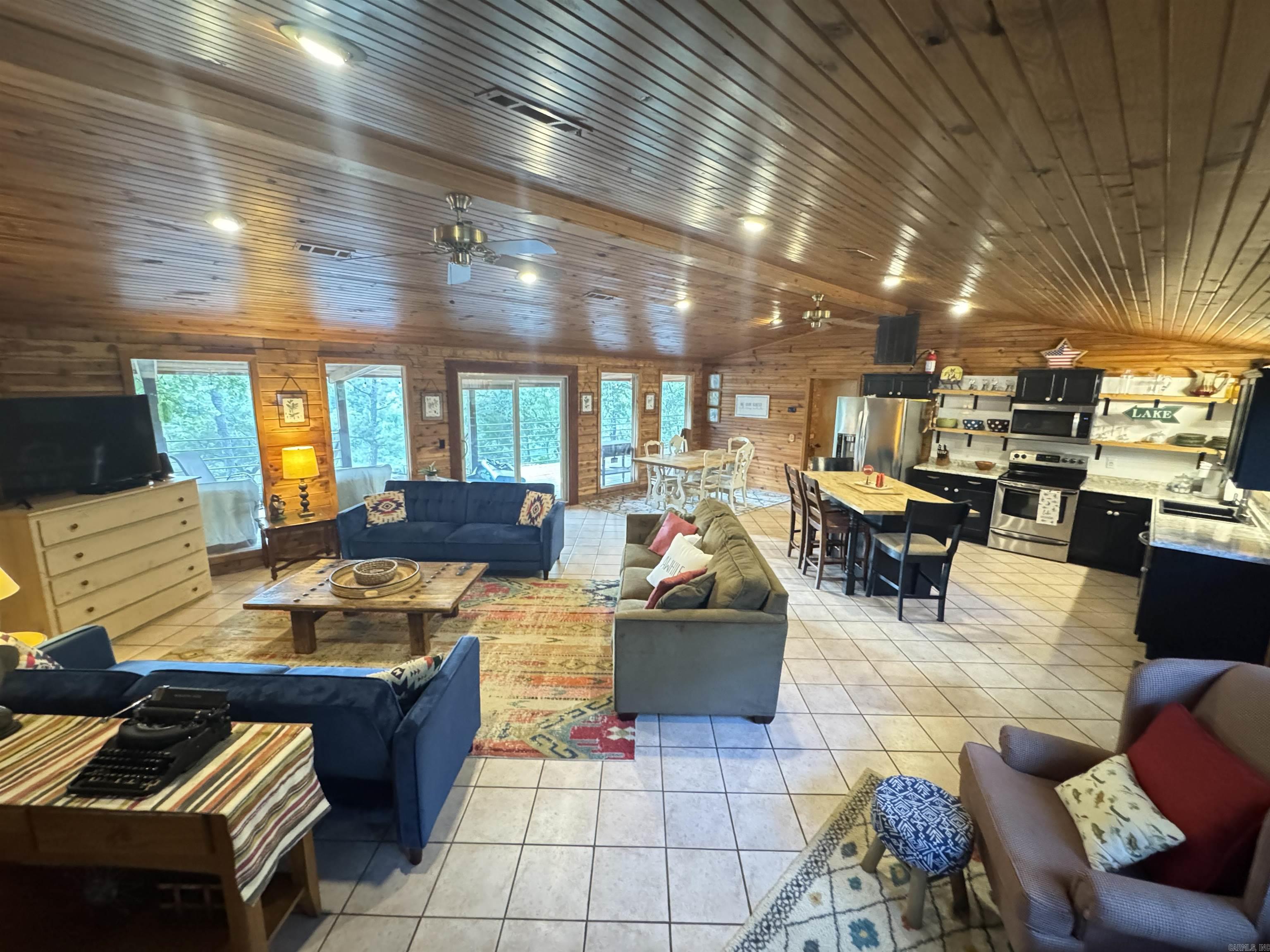 Greers Ferry Lake - Residential