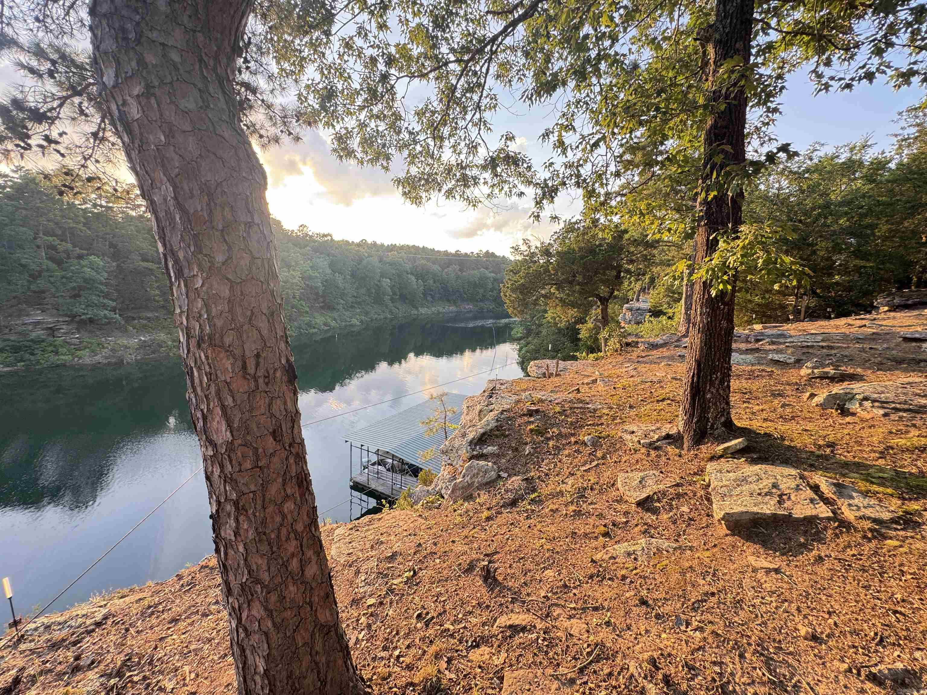 Greers Ferry Lake - Residential