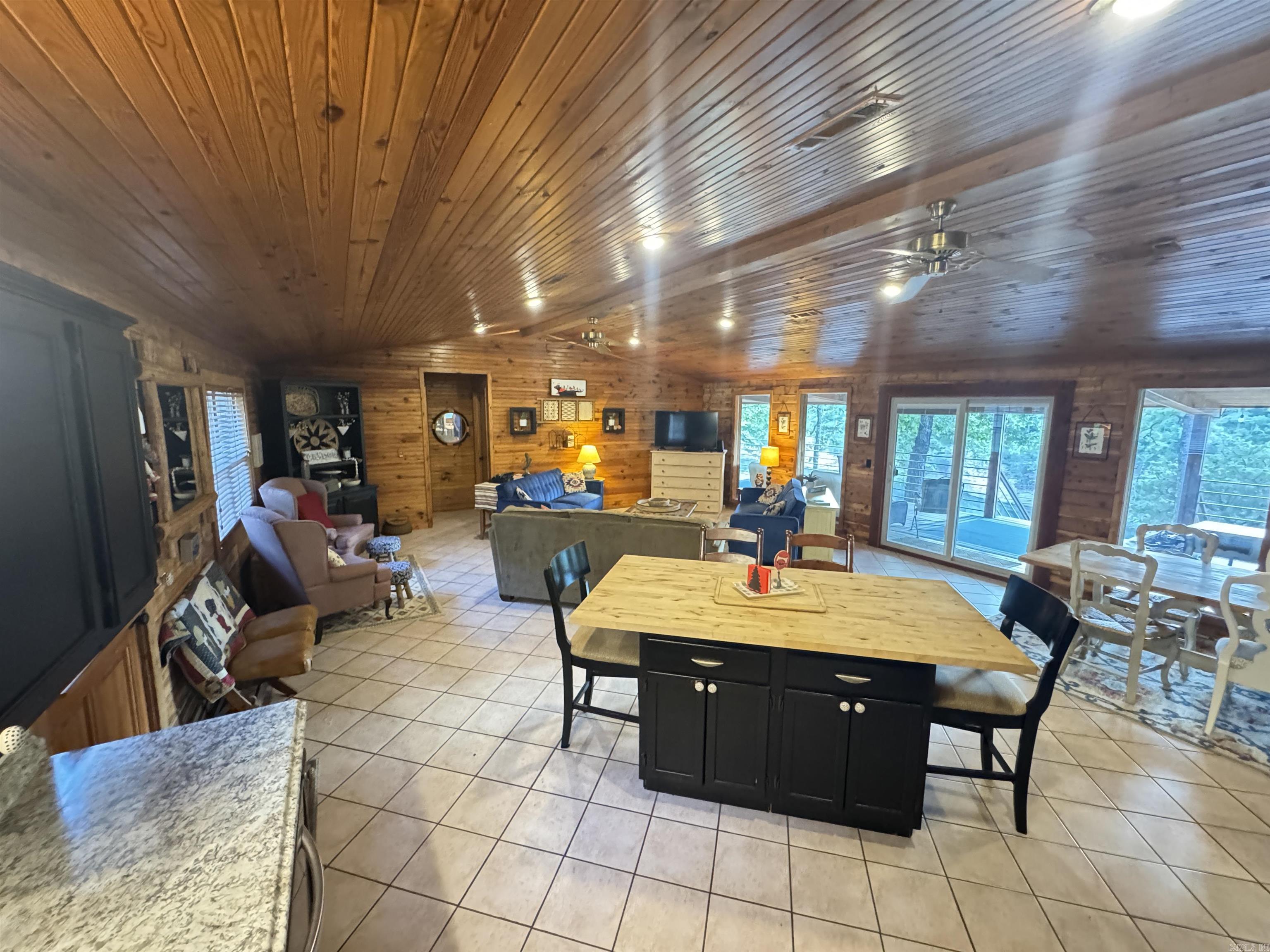 Greers Ferry Lake - Residential