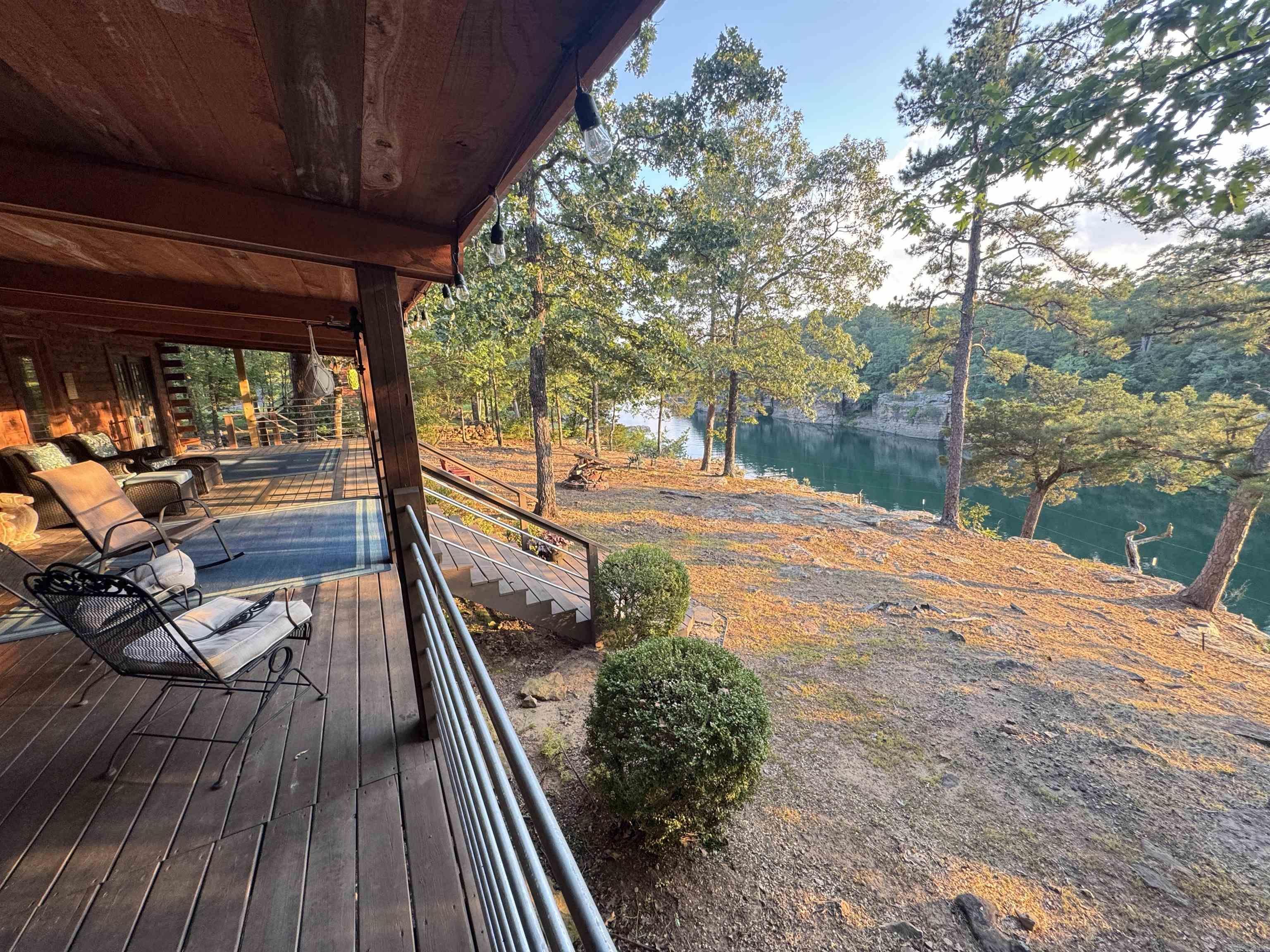 Greers Ferry Lake - Residential