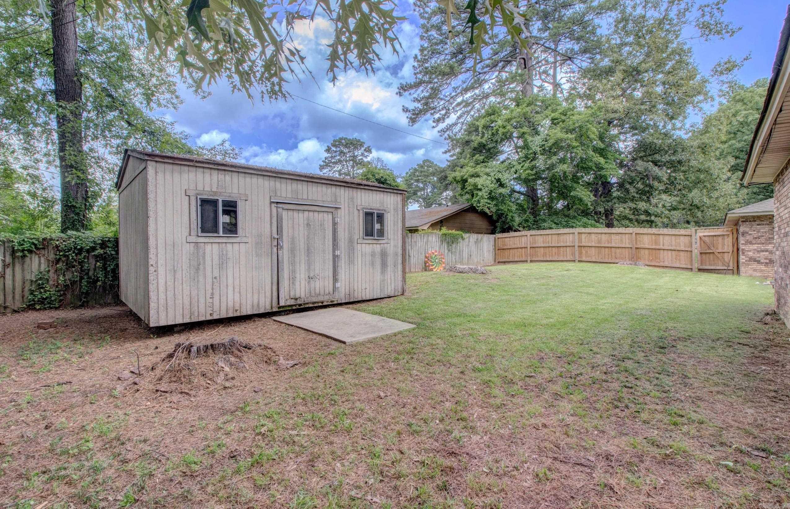 SHERWOOD FOREST ADD - Residential