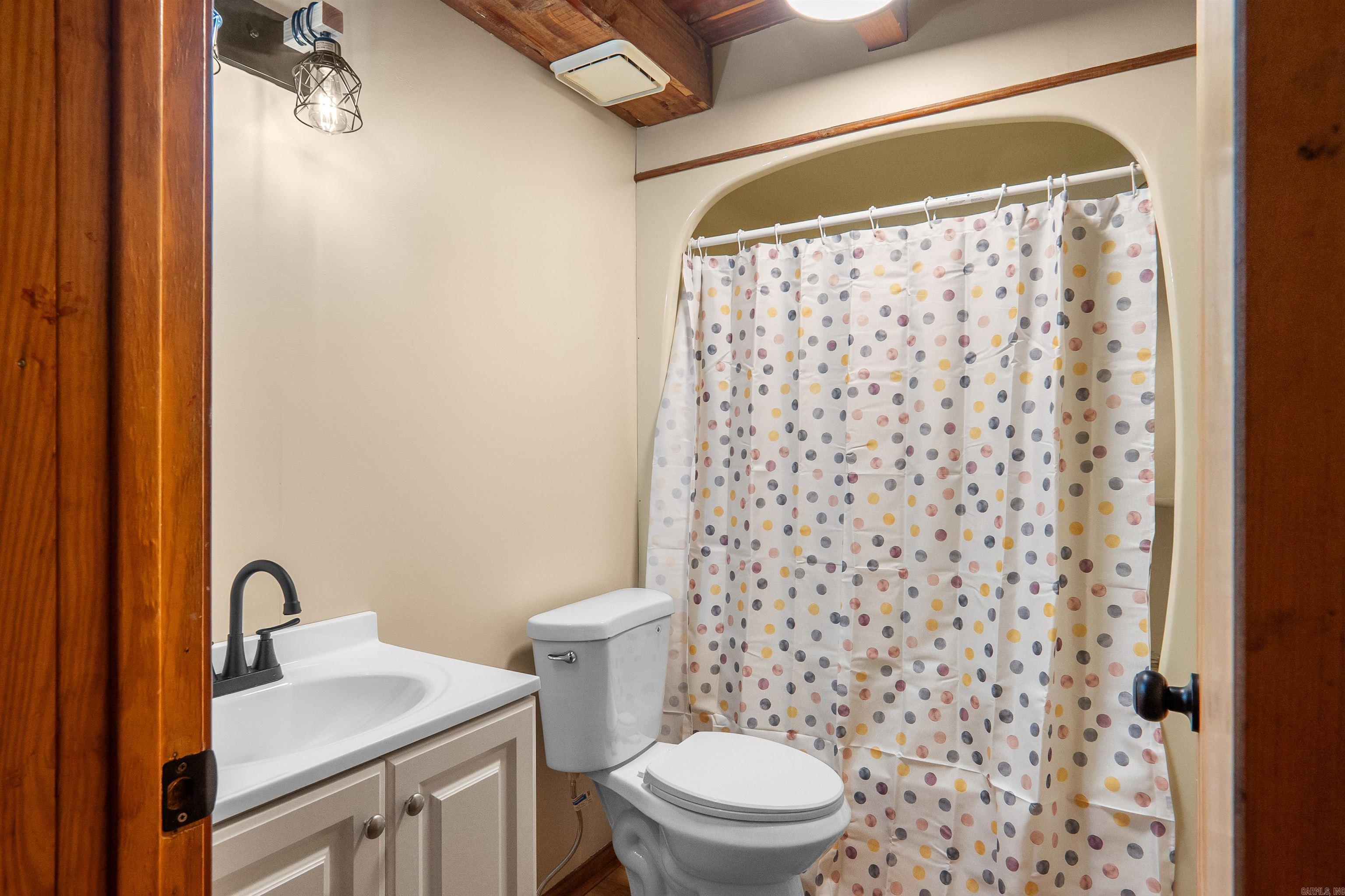PICKTHORNE ESTATES - Residential