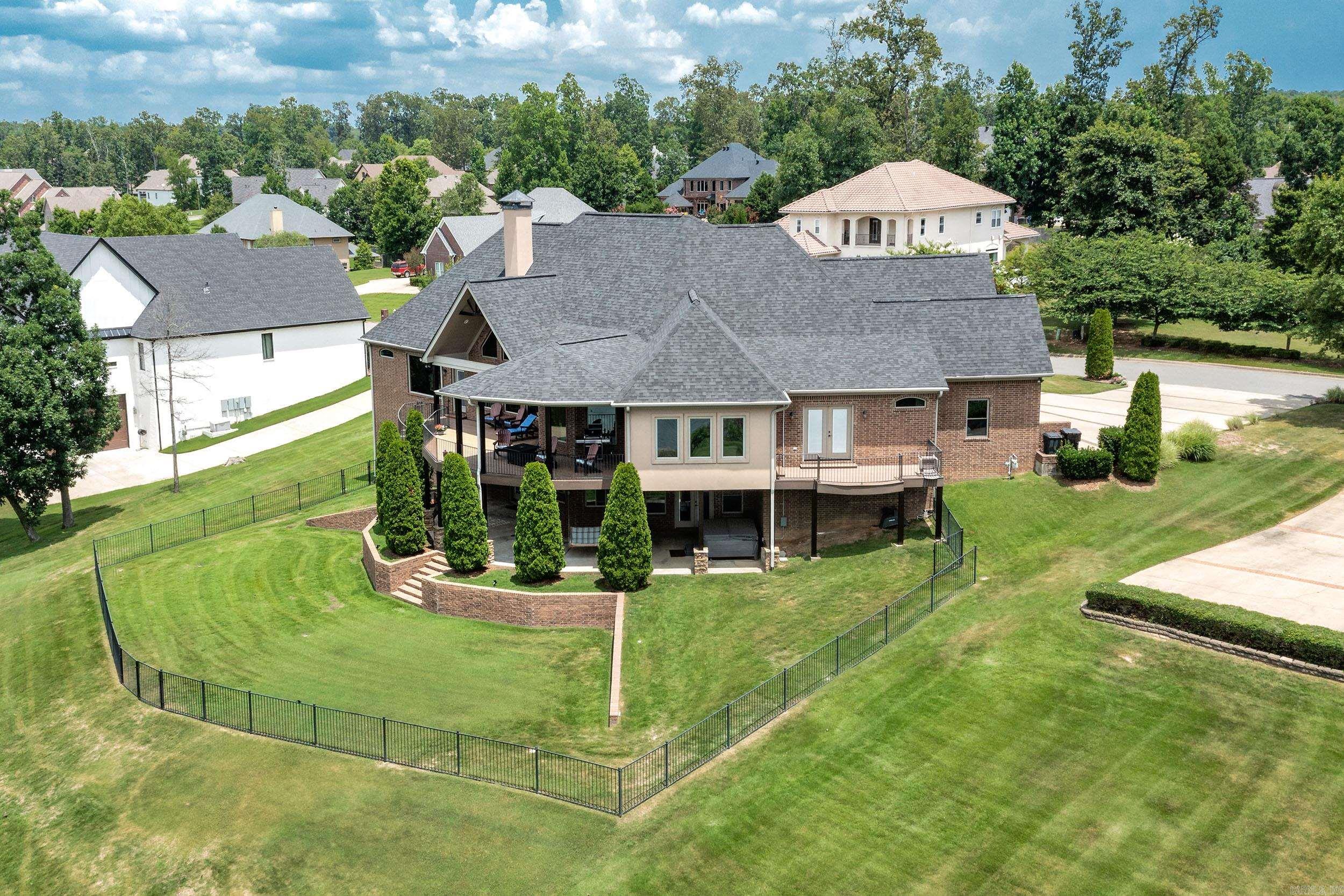 HURRICANE LAKE EST - Residential