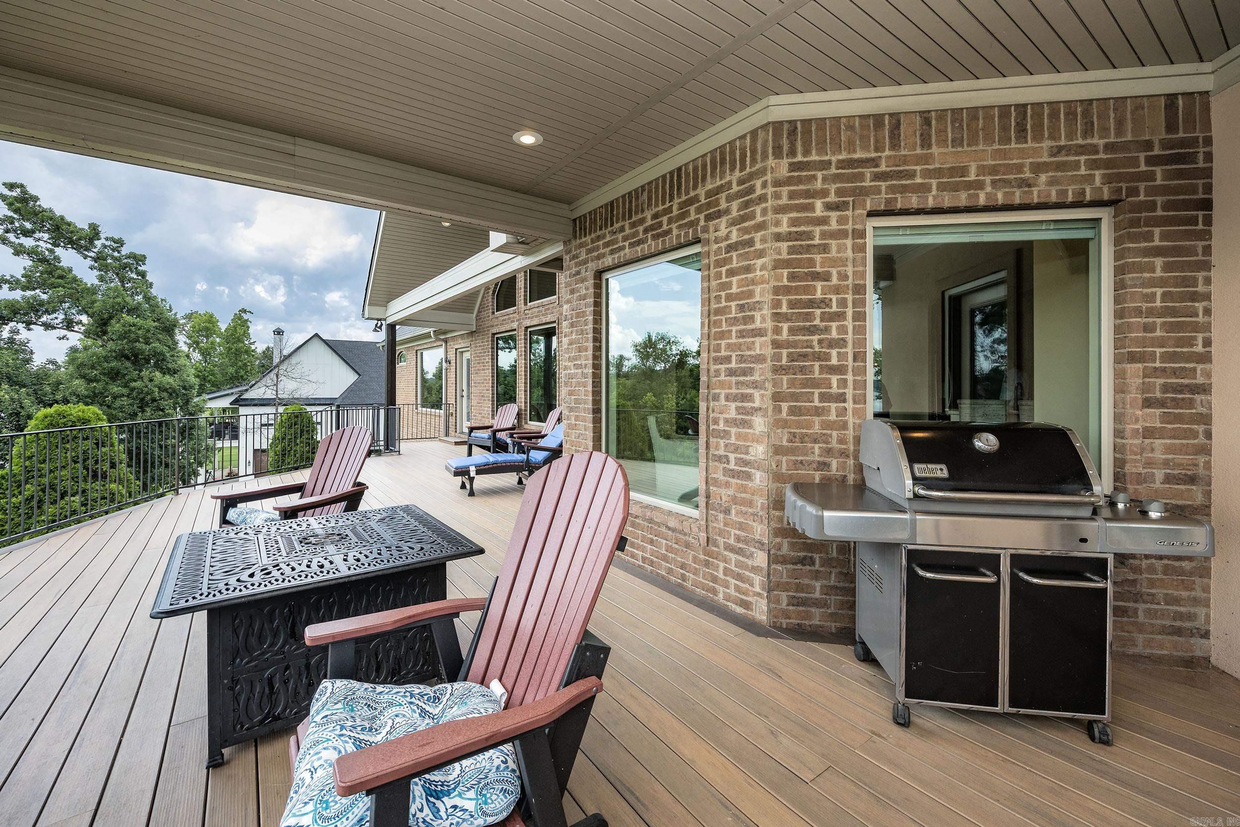 HURRICANE LAKE EST - Residential