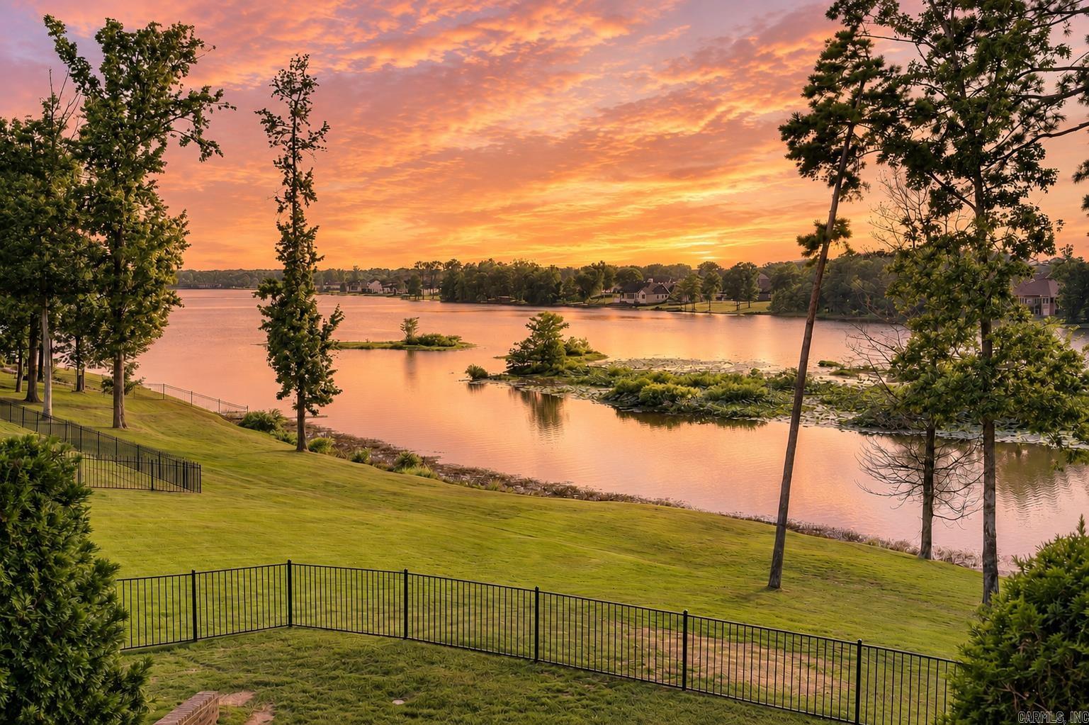 HURRICANE LAKE EST - Residential