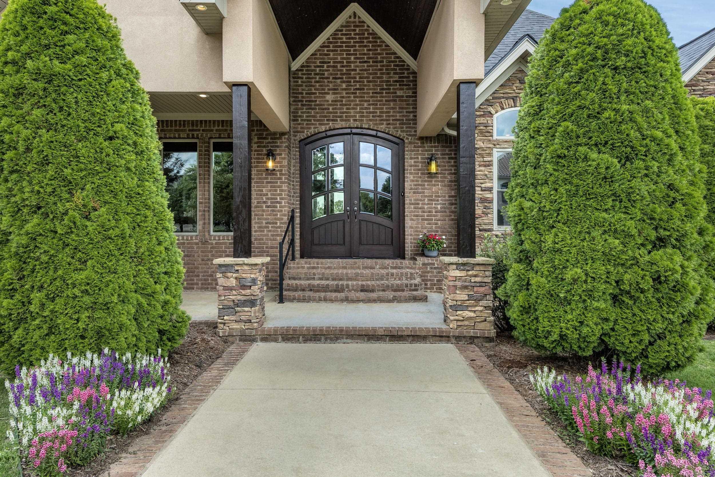 HURRICANE LAKE EST - Residential