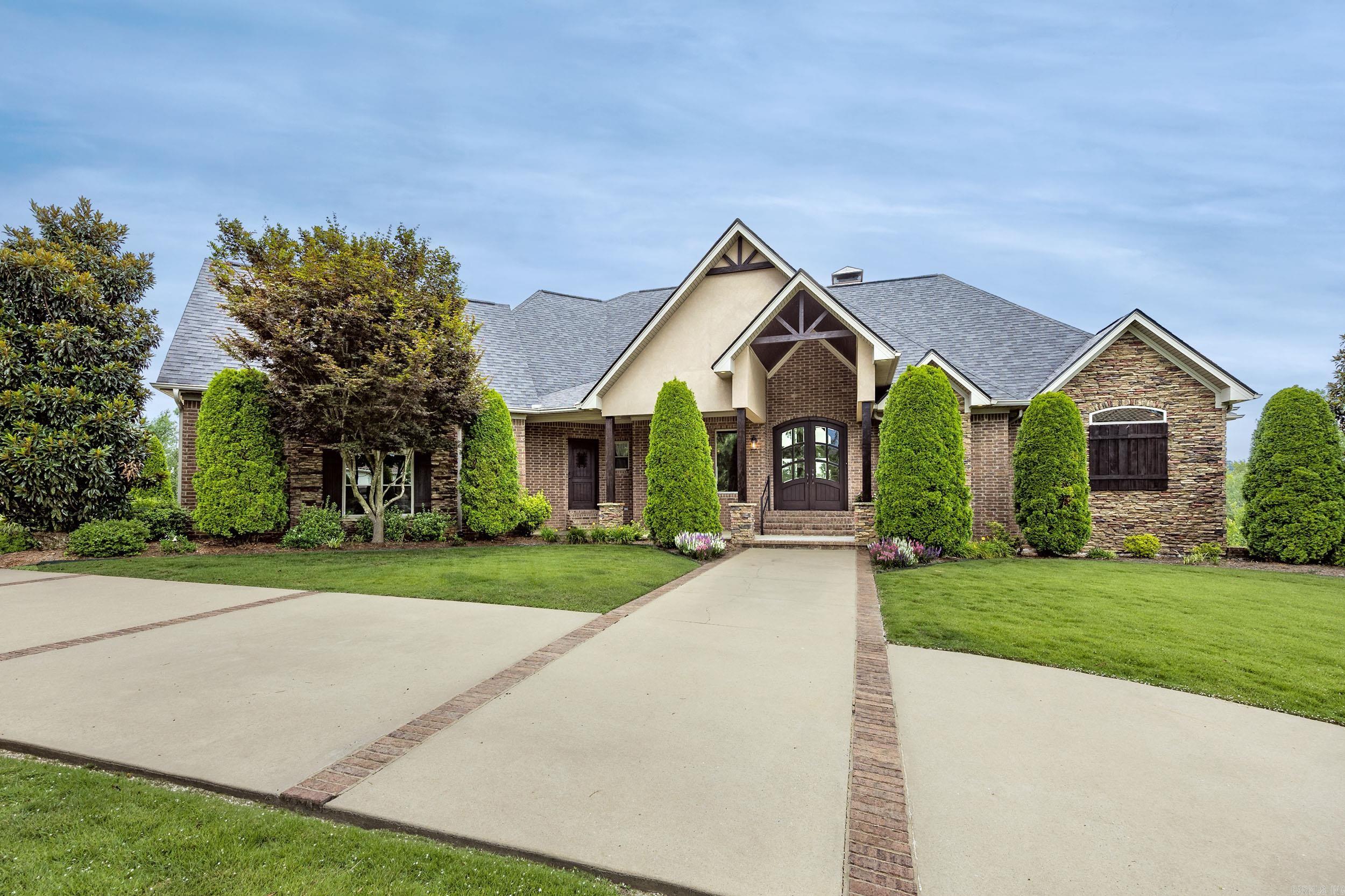 HURRICANE LAKE EST - Residential