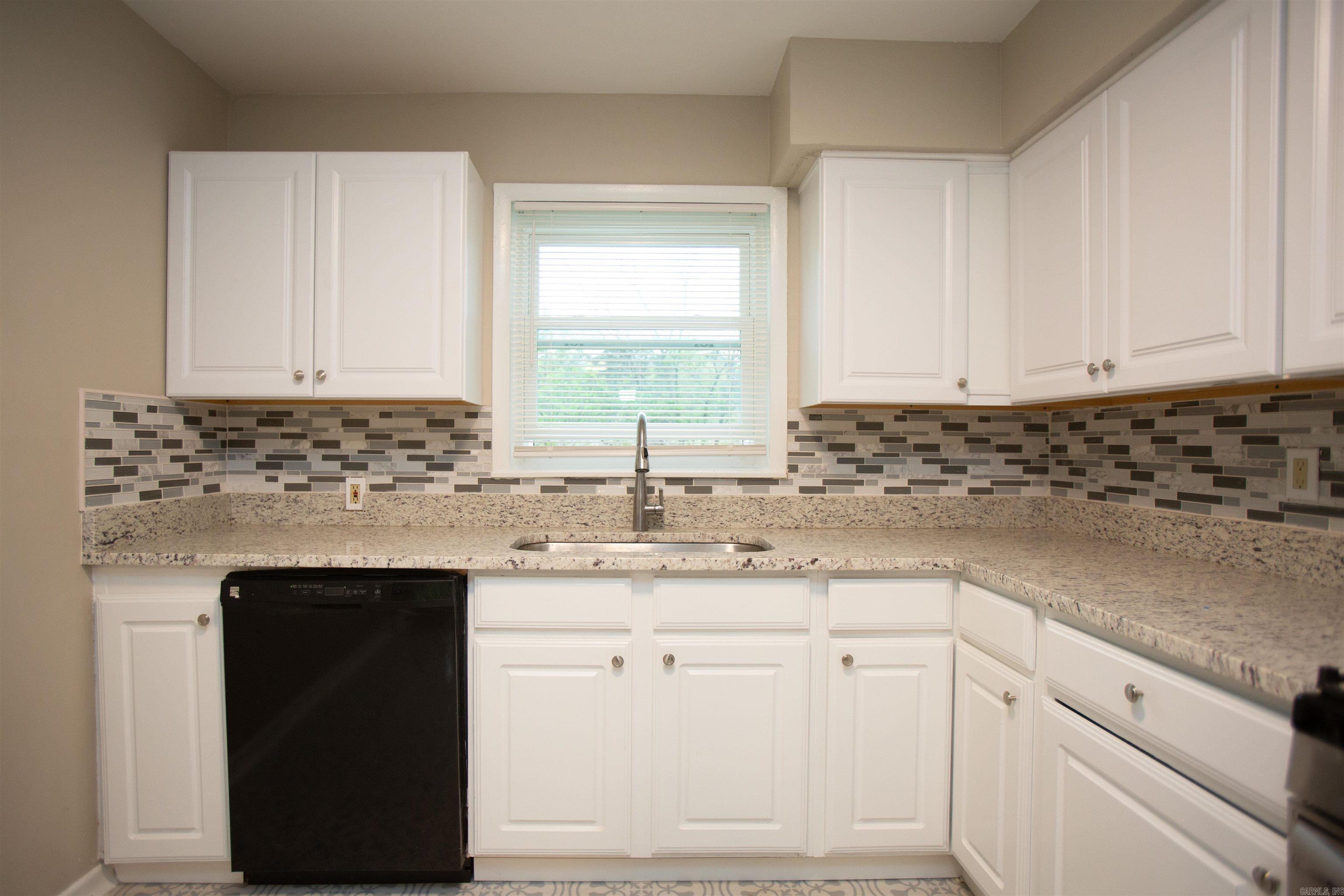 Queens Manor - Residential Income