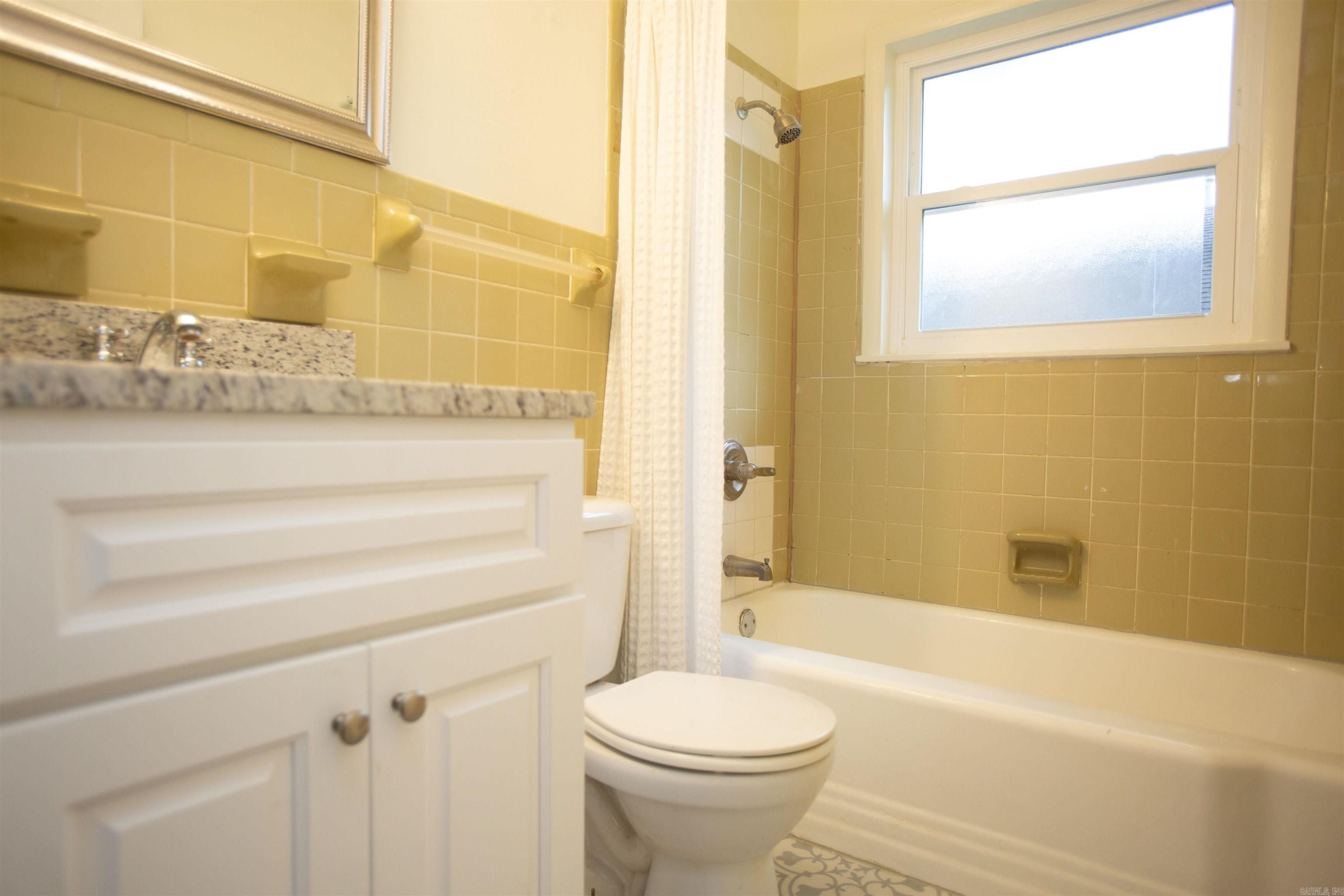 Queens Manor - Residential Income