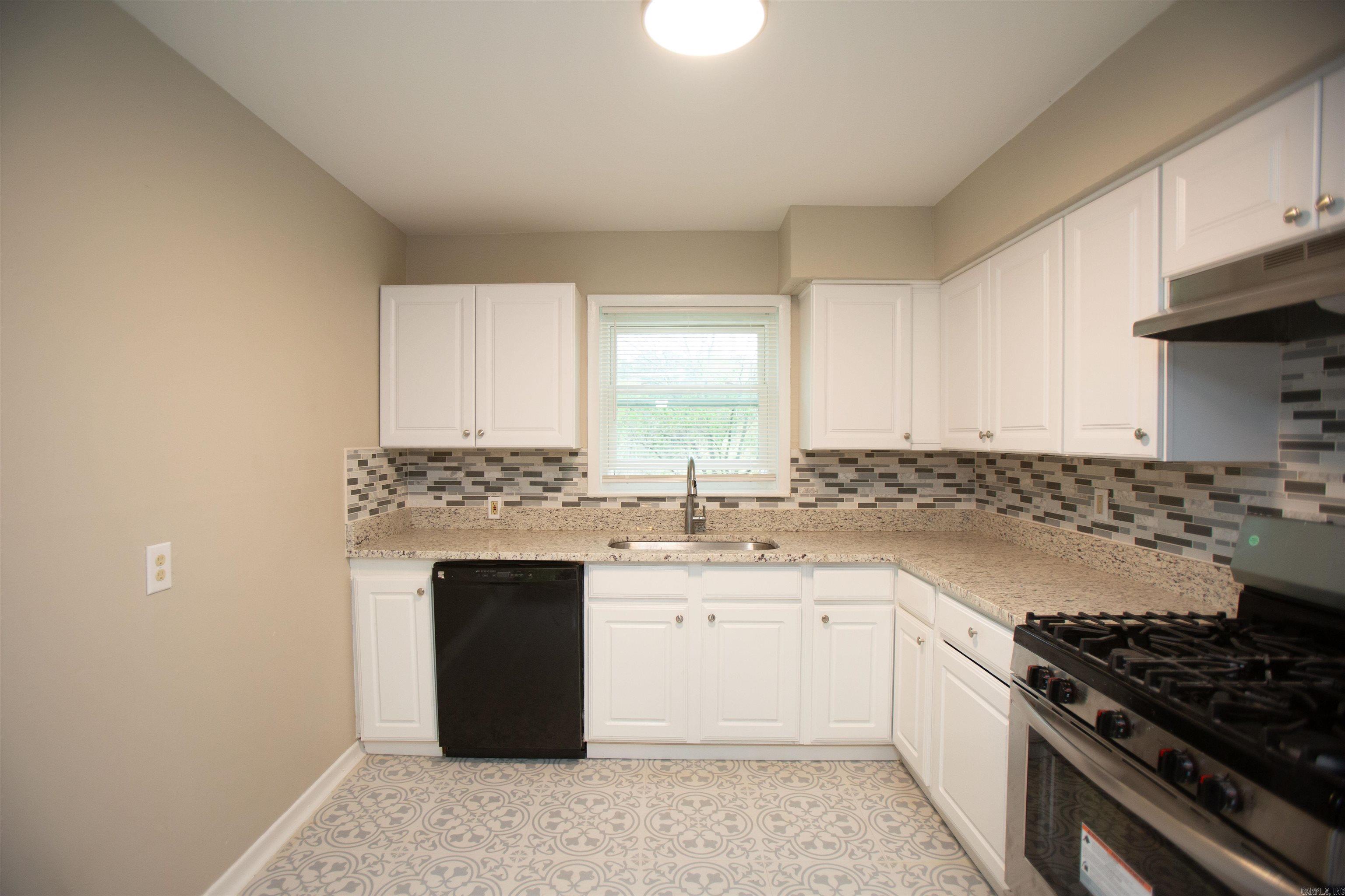 Queens Manor - Residential Income