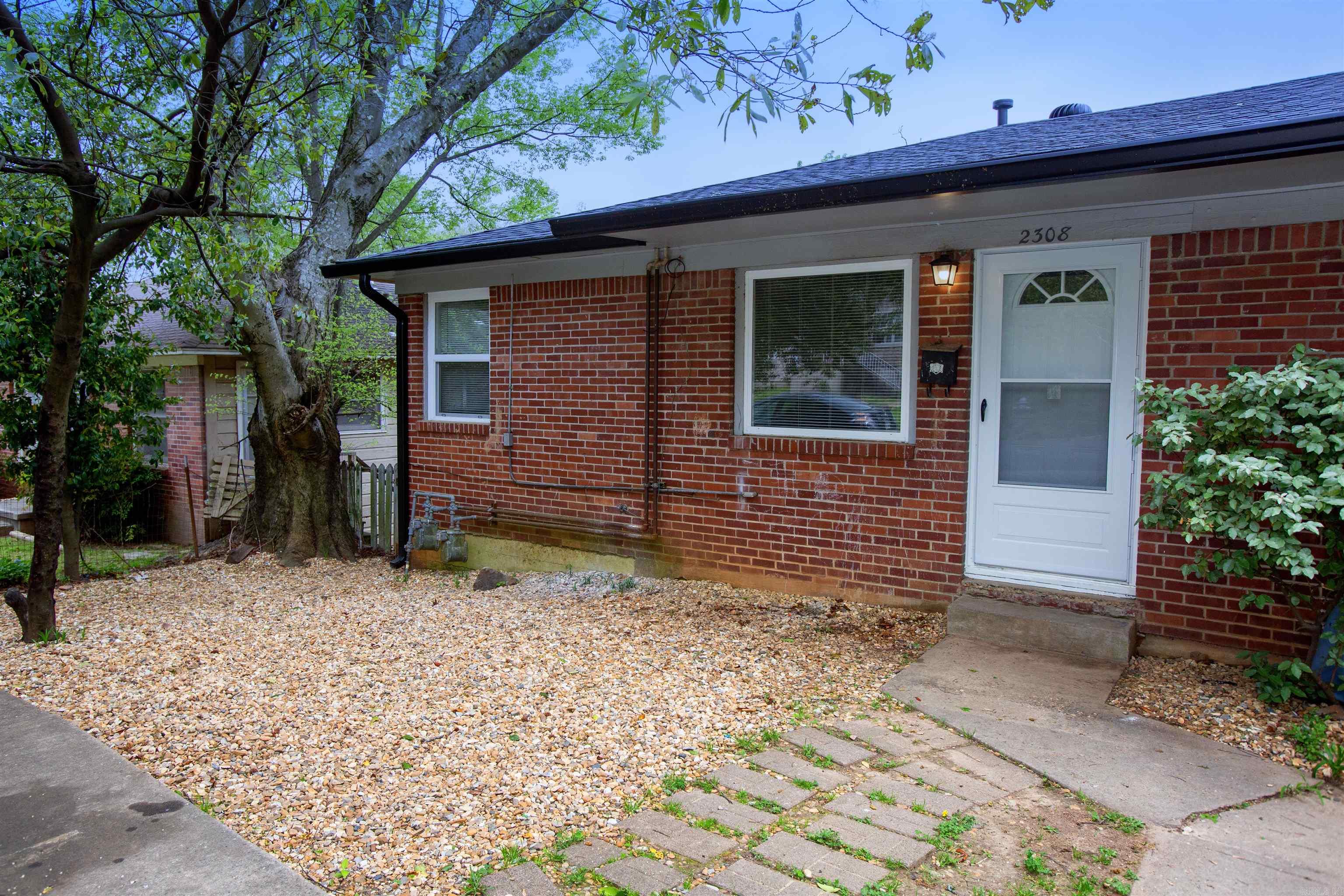 Spacious 2BD duplex minutes away from the Heights strip with convenient shopping, dining, and much more! Vinyl flooring in living spaces. Kitchen has granite countertops and tiled backsplash. 2BD upstairs and a 3rd optional room downstairs. Plenty of yard space. Both units have the same lay out. Agents see remarks. No SPD due to the owner never living in the property.