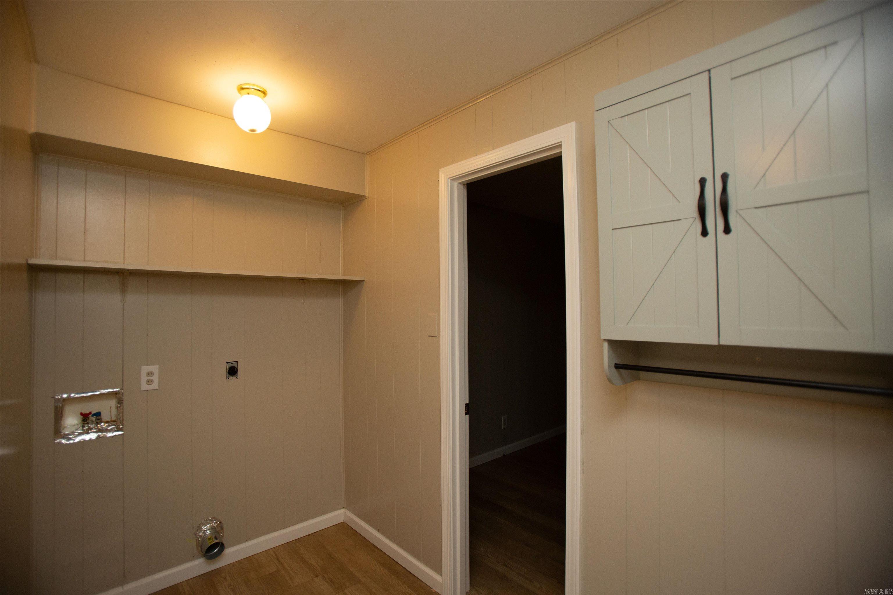 Queens Manor - Residential Income