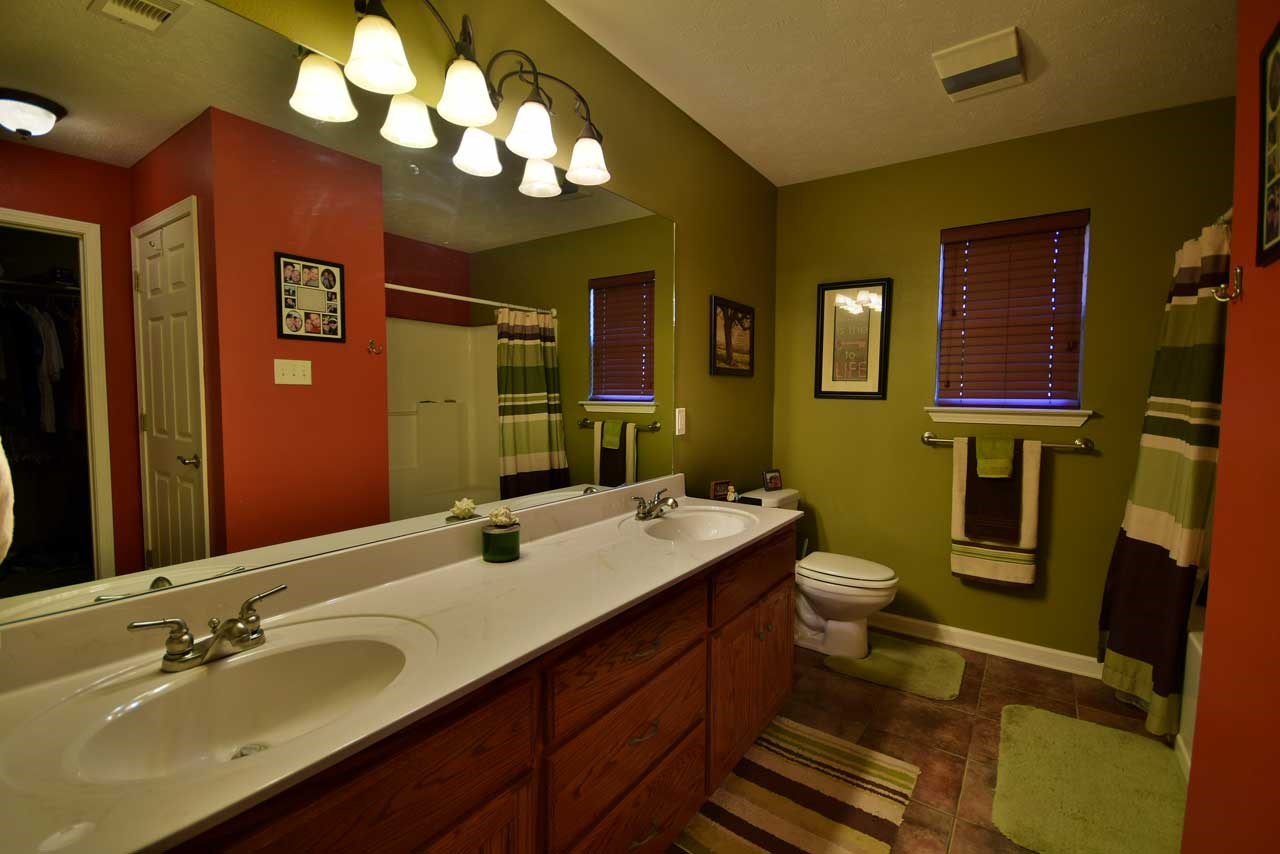 DOVE CREEK - Residential