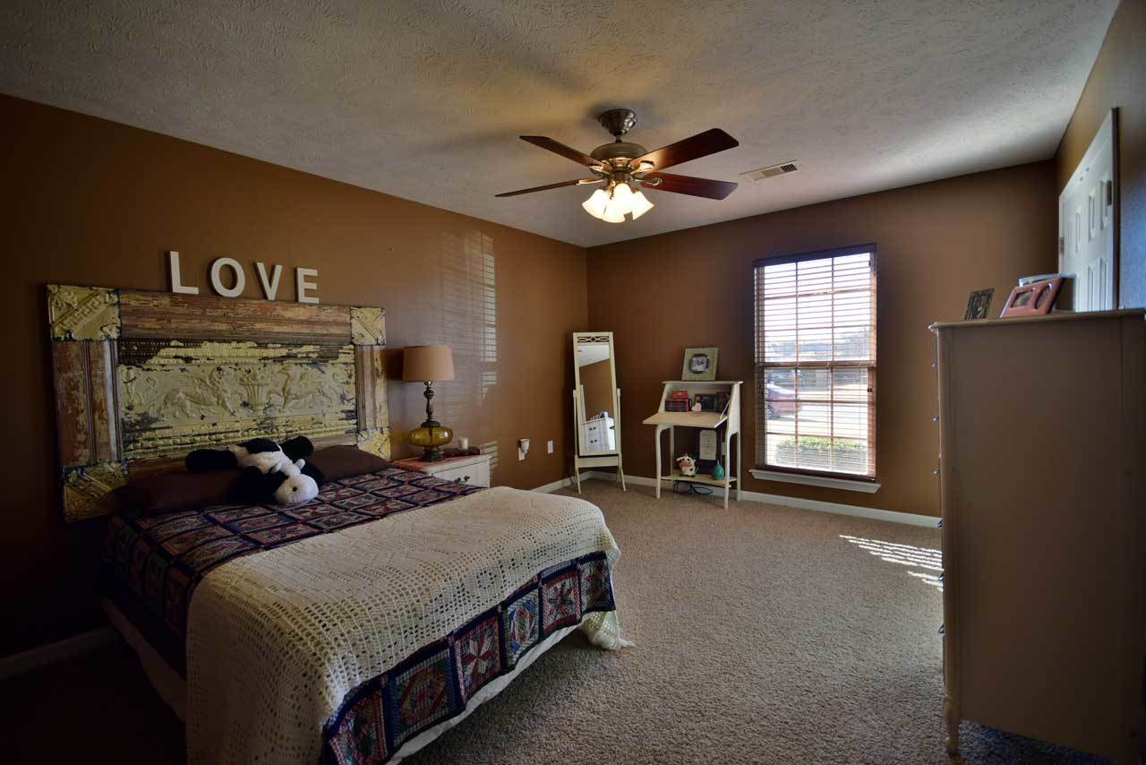DOVE CREEK - Residential