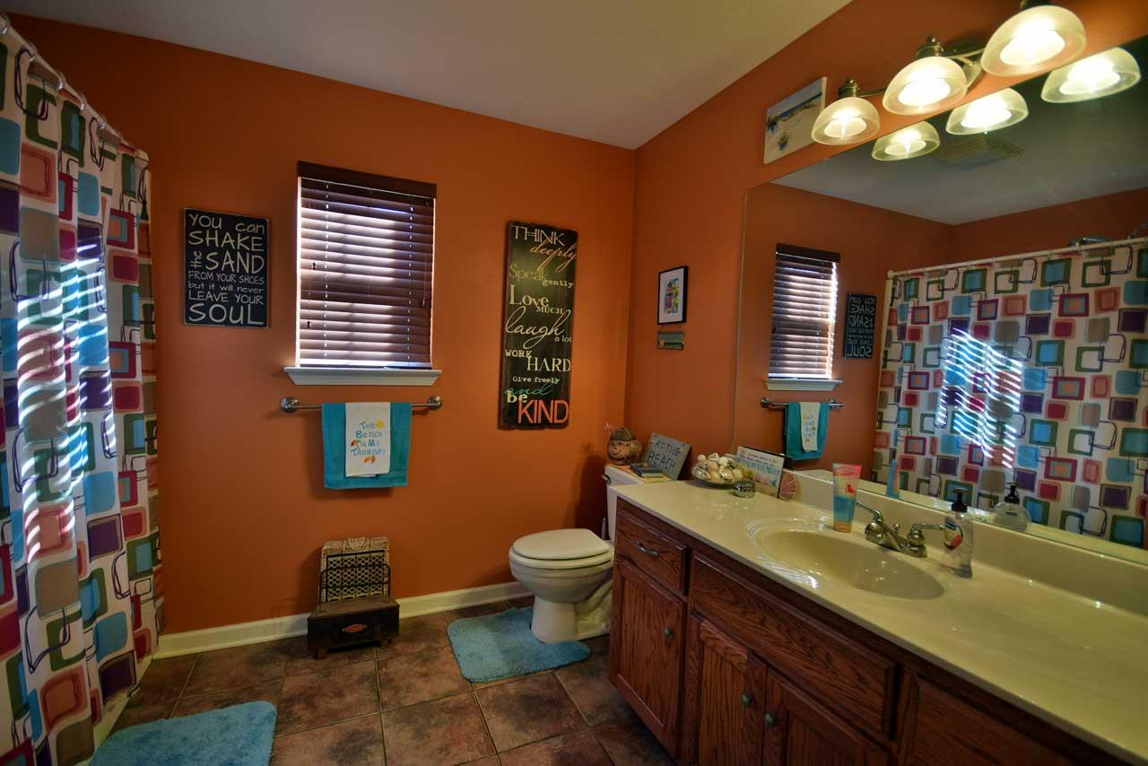 DOVE CREEK - Residential