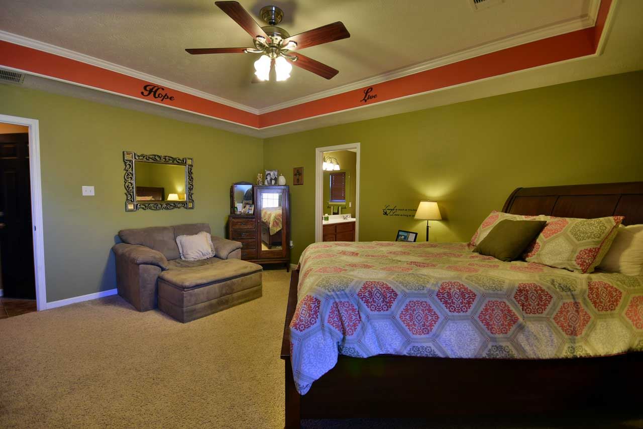DOVE CREEK - Residential