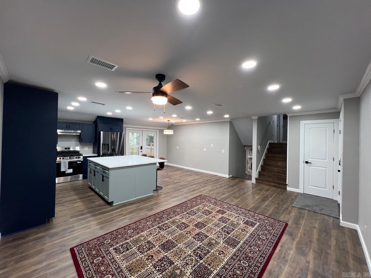 PLEASANT VIEW - Residential